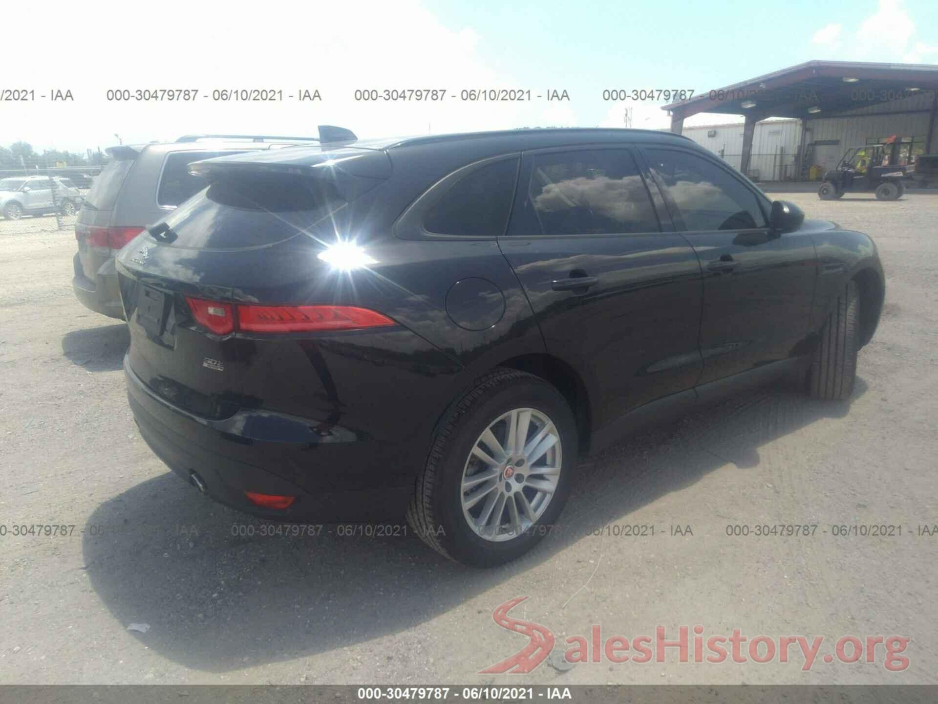 SADCJ2GX5JA293404 2018 JAGUAR F-PACE