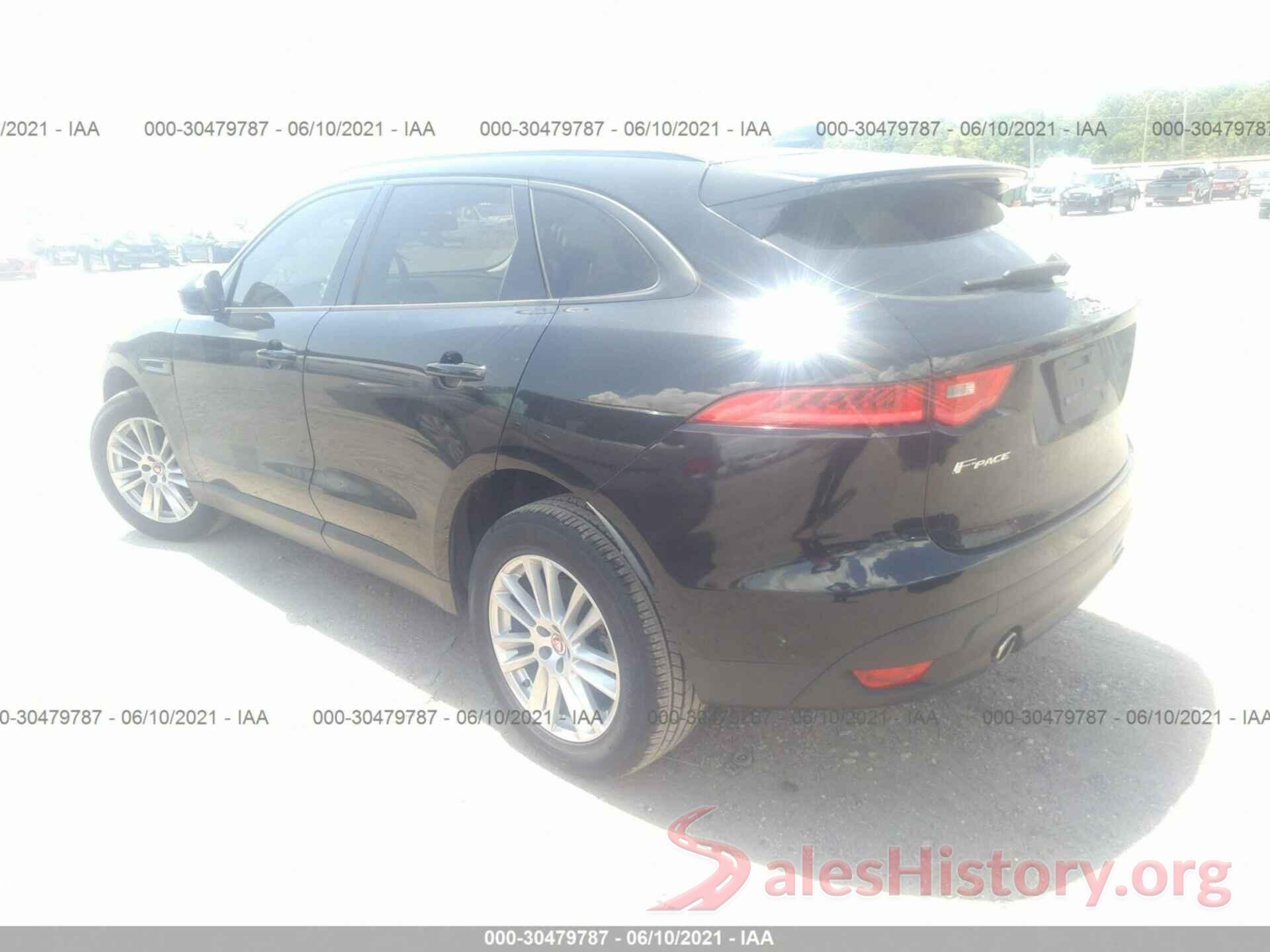 SADCJ2GX5JA293404 2018 JAGUAR F-PACE