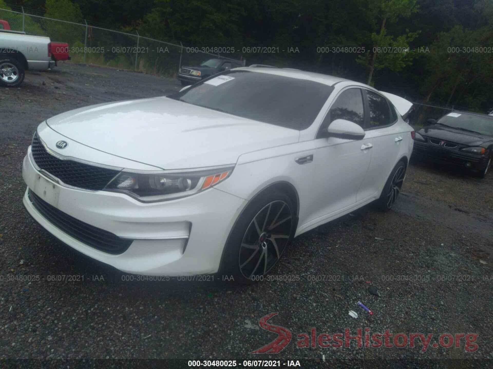 KNAGT4L32G5077790 2016 KIA OPTIMA