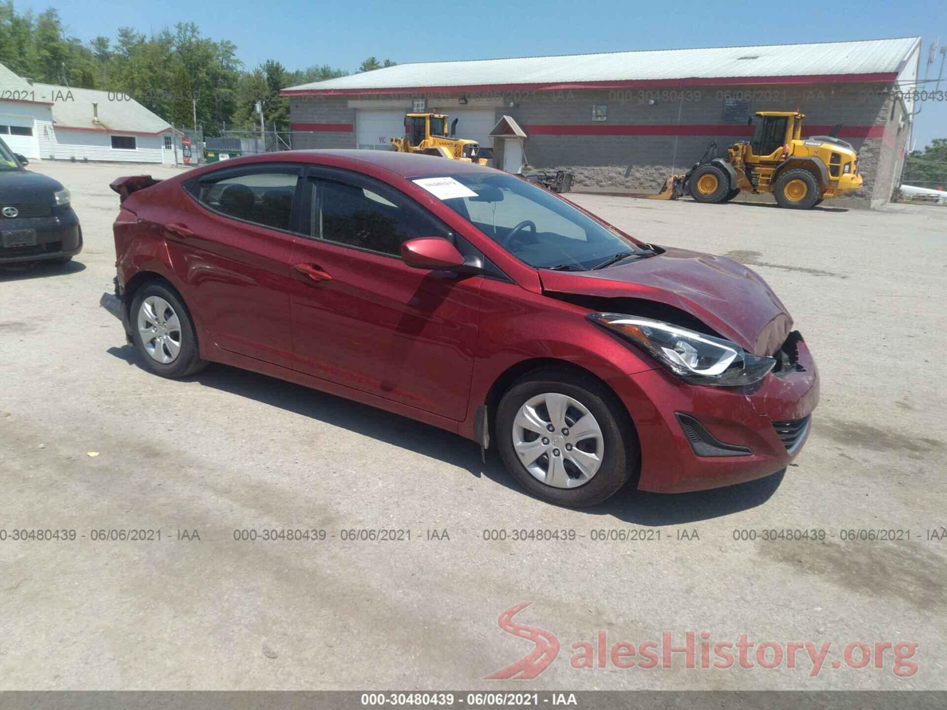 5NPDH4AE9GH768083 2016 HYUNDAI ELANTRA