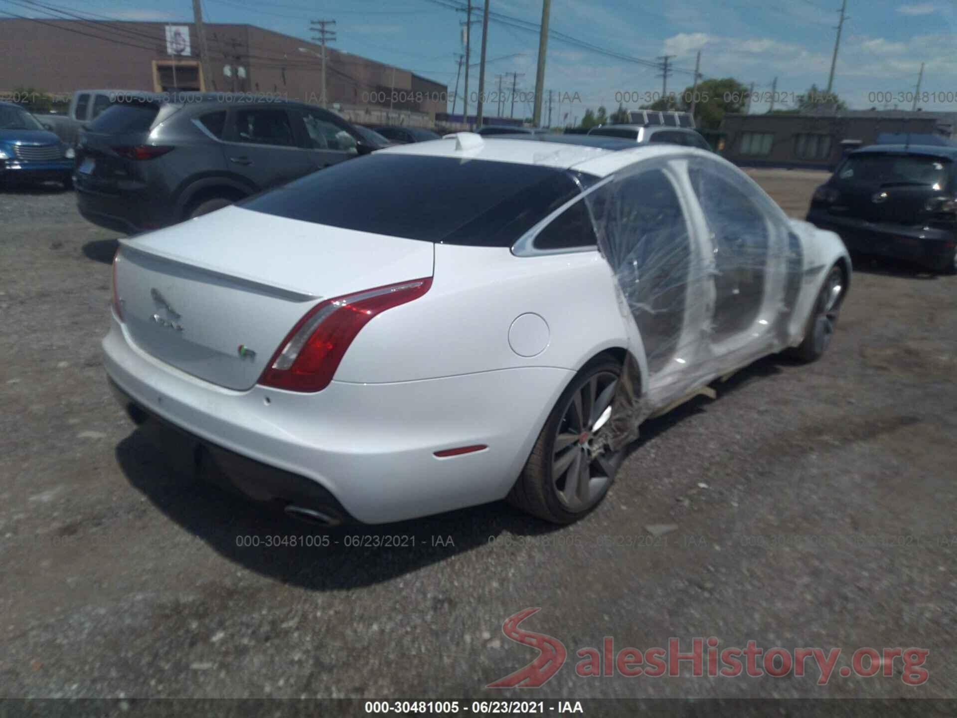 SAJWJ1CD3H8W11683 2017 JAGUAR XJ