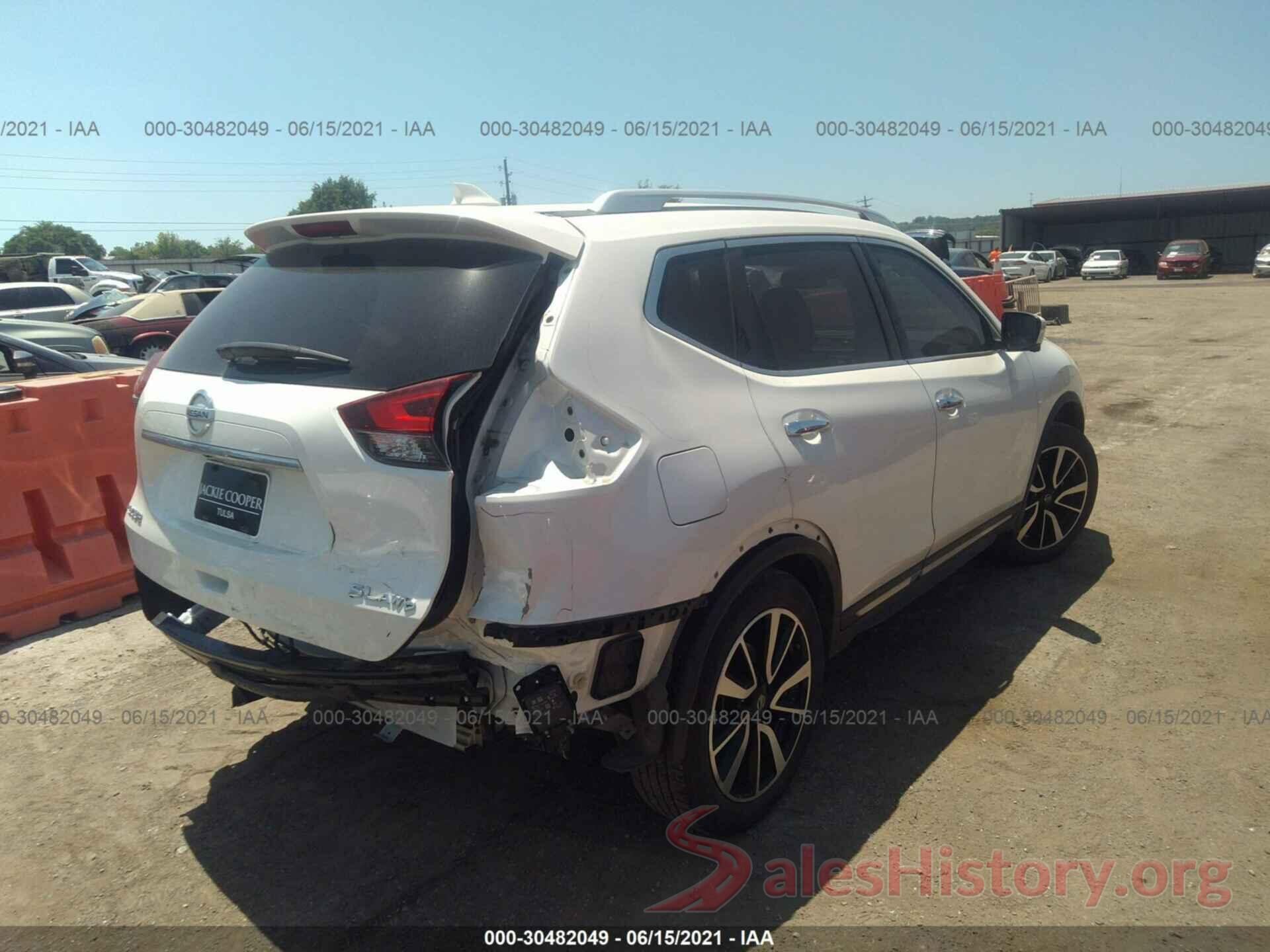 JN8AT2MVXJW330339 2018 NISSAN ROGUE