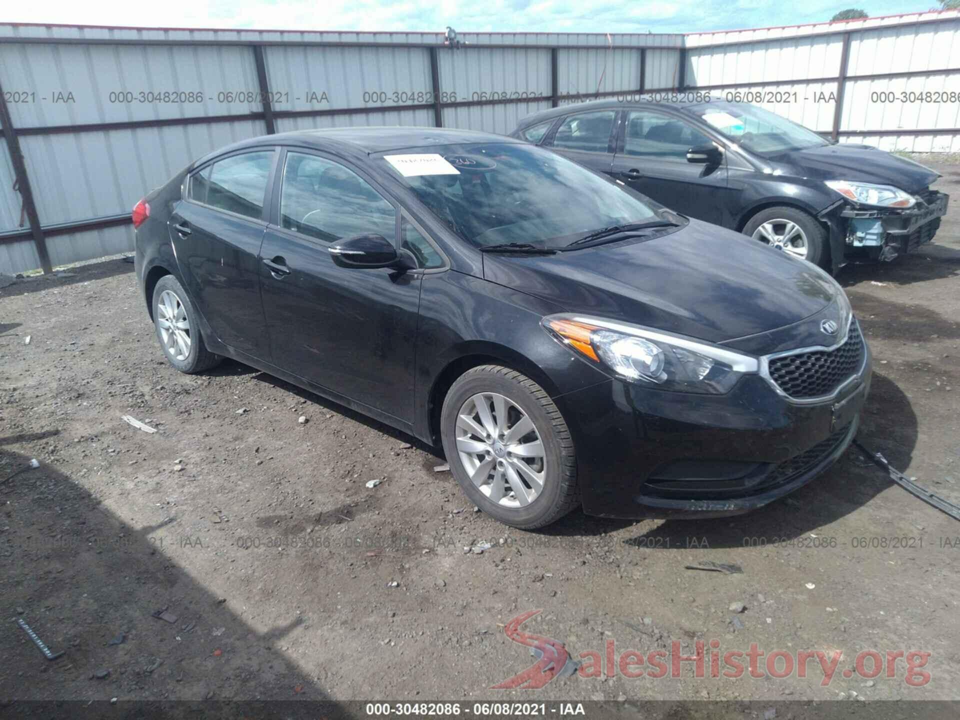 KNAFX4A62G5533557 2016 KIA FORTE