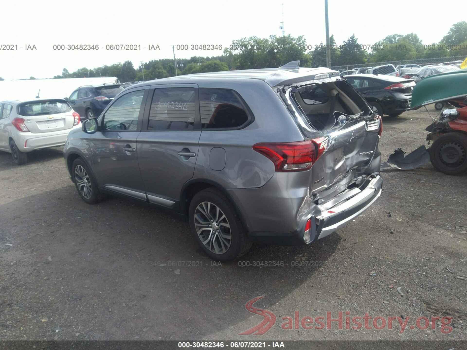 JA4AD2A30JZ001153 2018 MITSUBISHI OUTLANDER