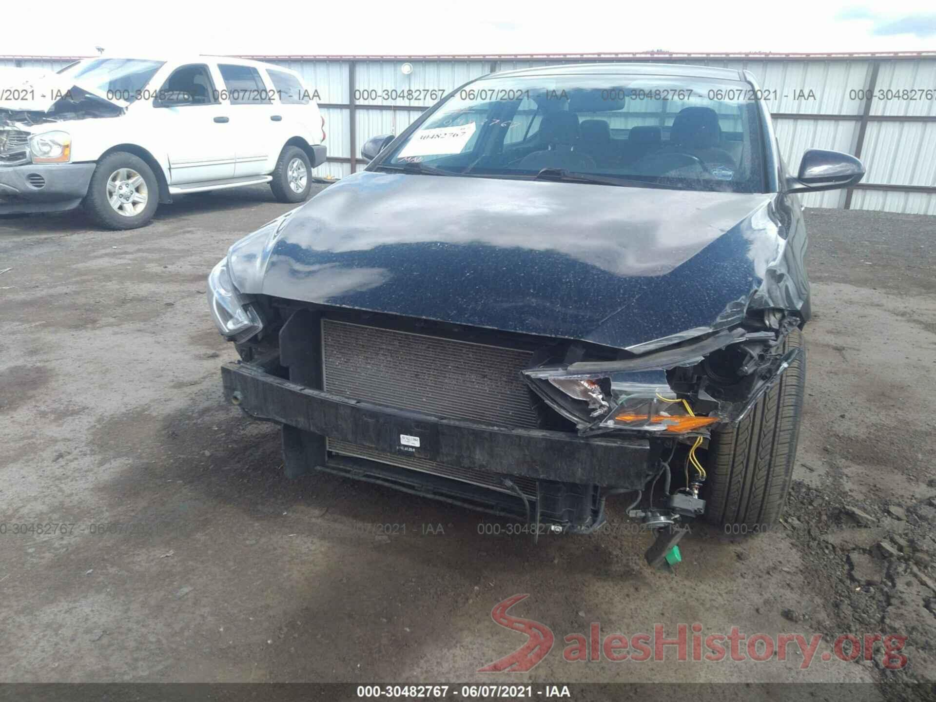 KMHD84LF0HU153527 2017 HYUNDAI ELANTRA