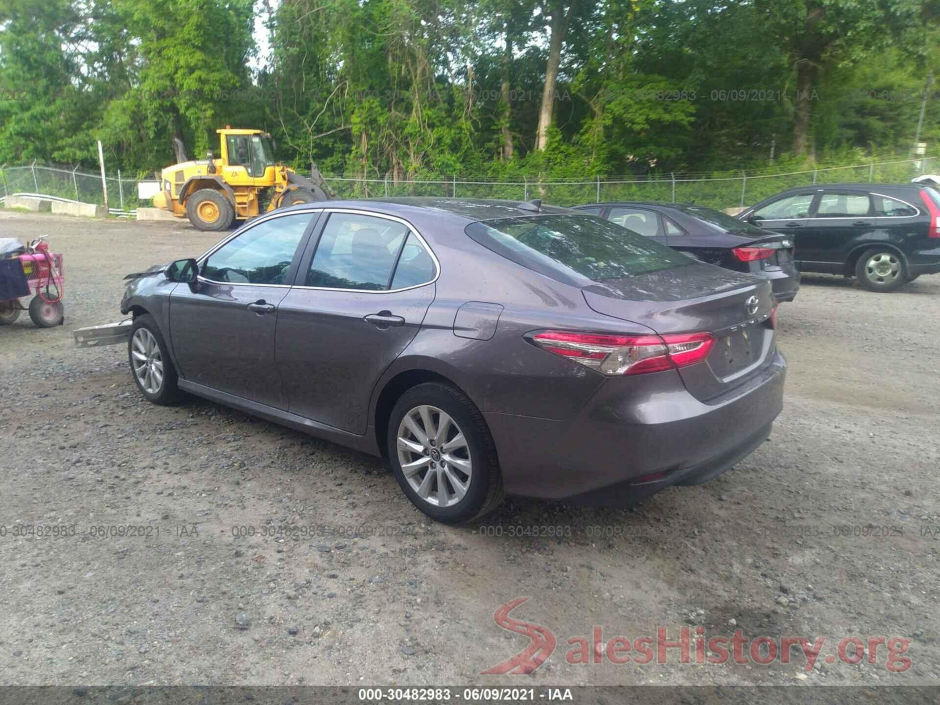 4T1B11HK9KU682692 2019 TOYOTA CAMRY