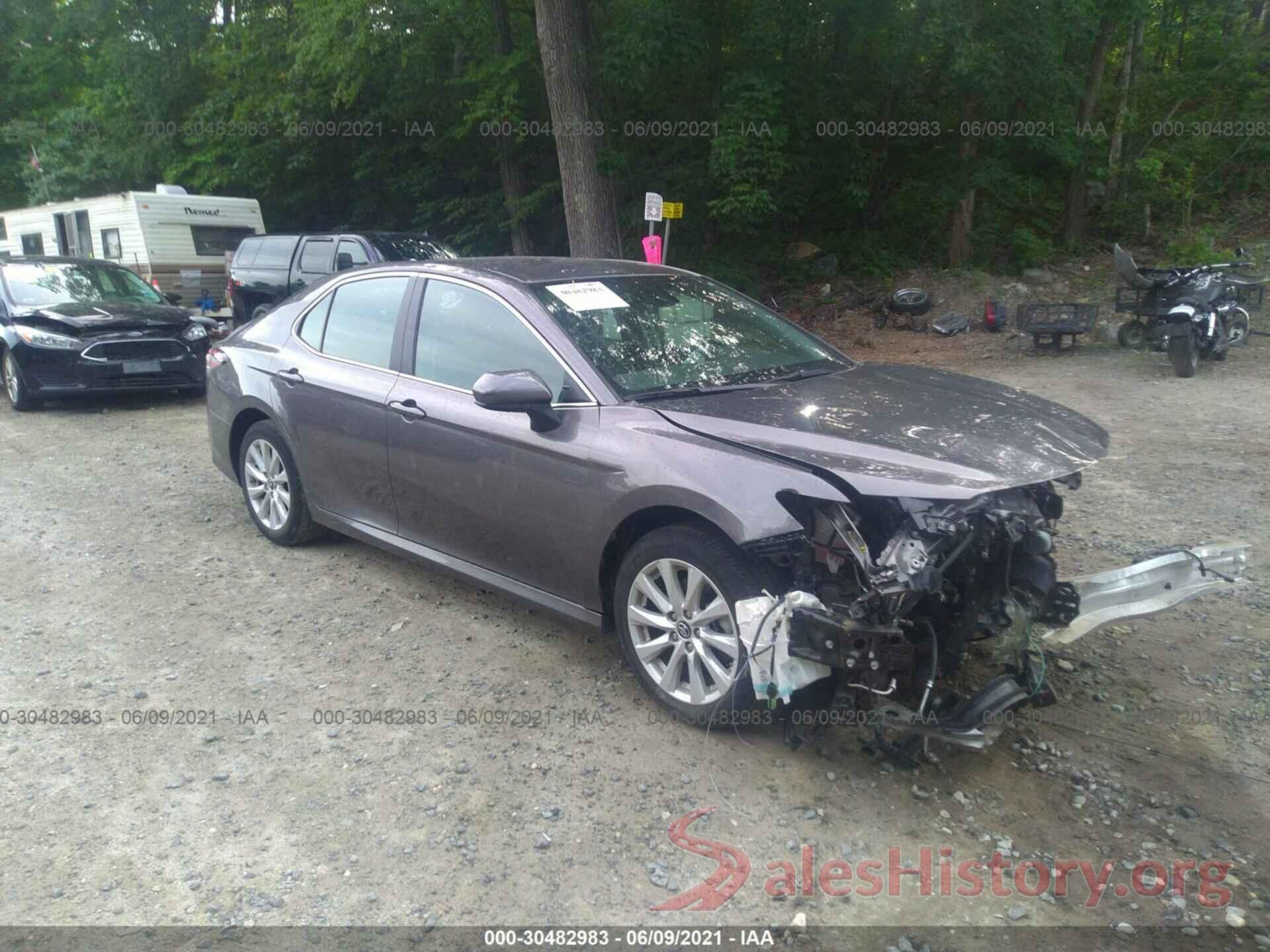 4T1B11HK9KU682692 2019 TOYOTA CAMRY