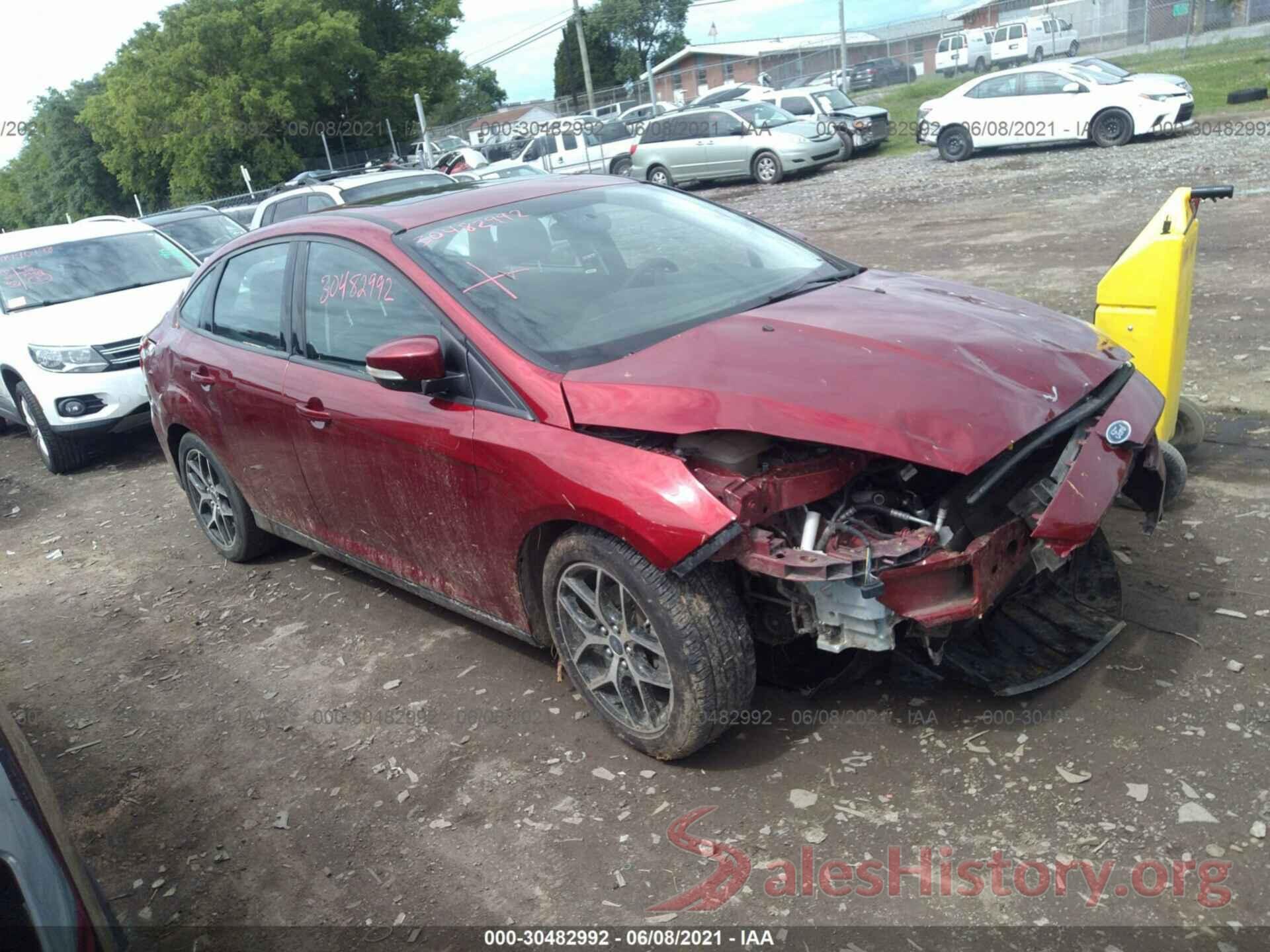 1FADP3H2XHL212456 2017 FORD FOCUS