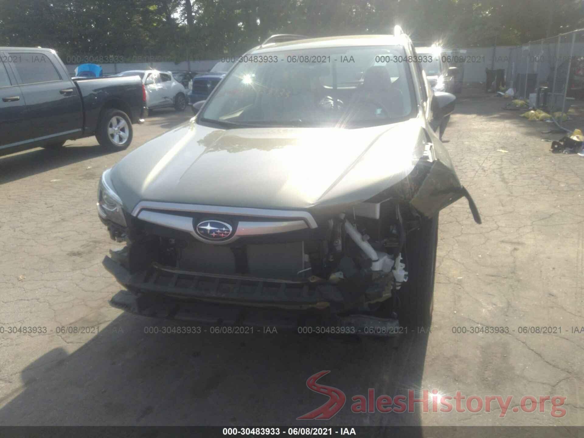 JF2SKACCXKH474154 2019 SUBARU FORESTER