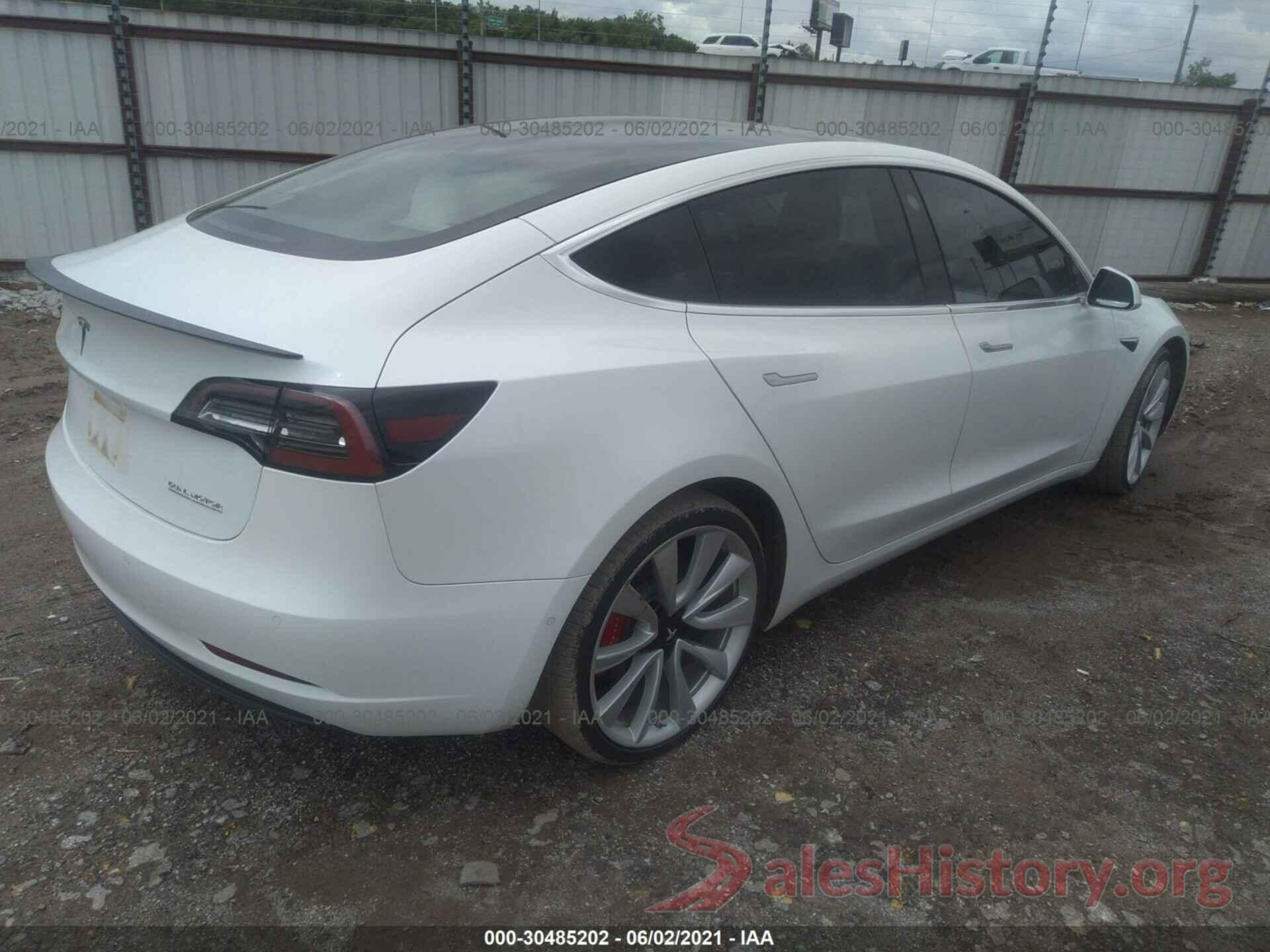 5YJ3E1EB4JF074569 2018 TESLA MODEL 3