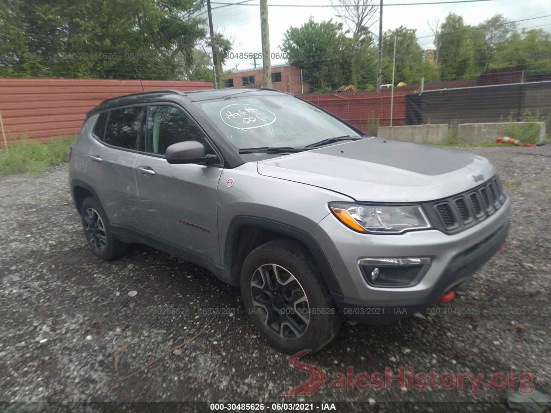 3C4NJDDB4LT189460 2020 JEEP COMPASS