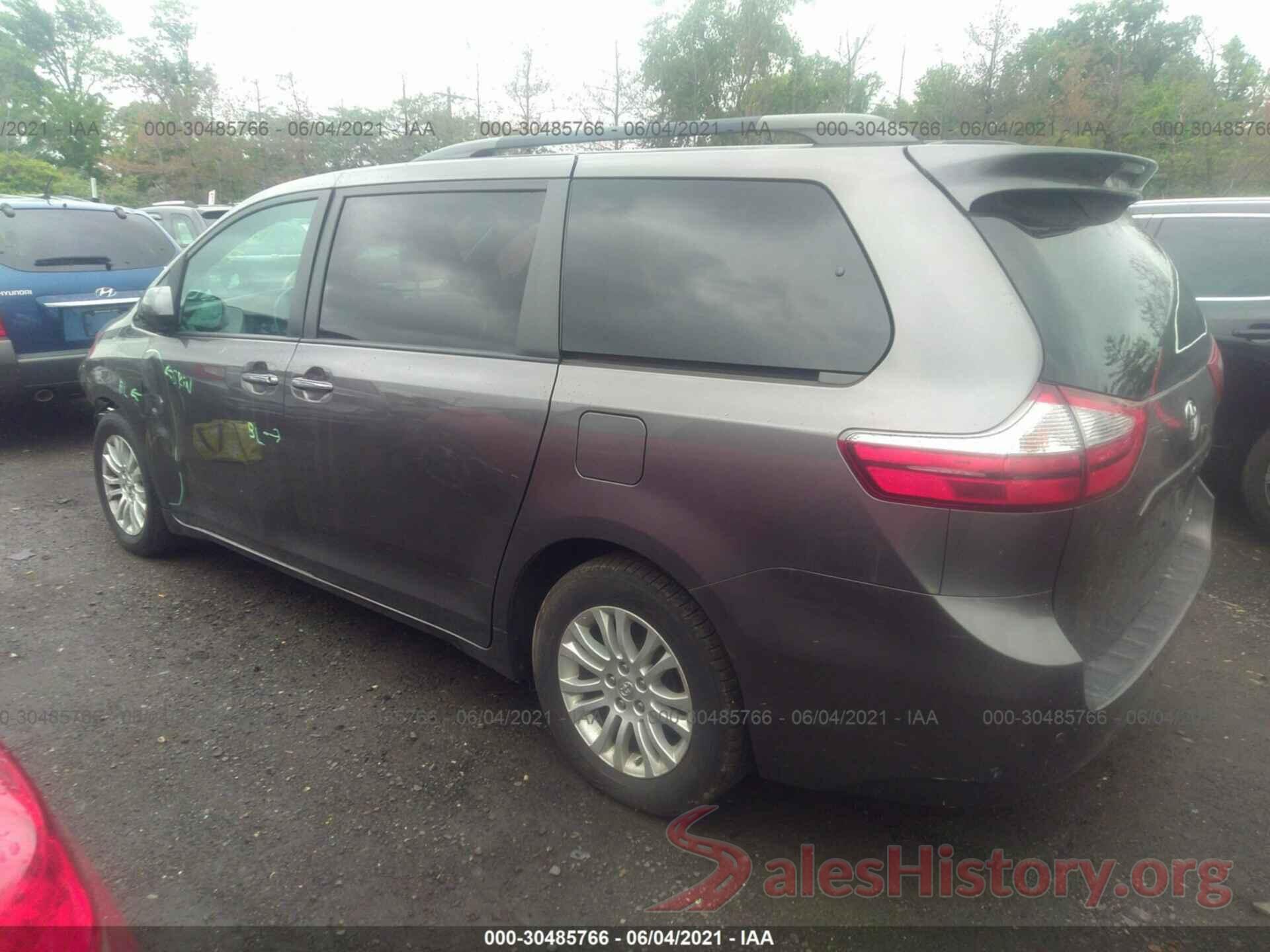 5TDYZ3DC6HS860153 2017 TOYOTA SIENNA