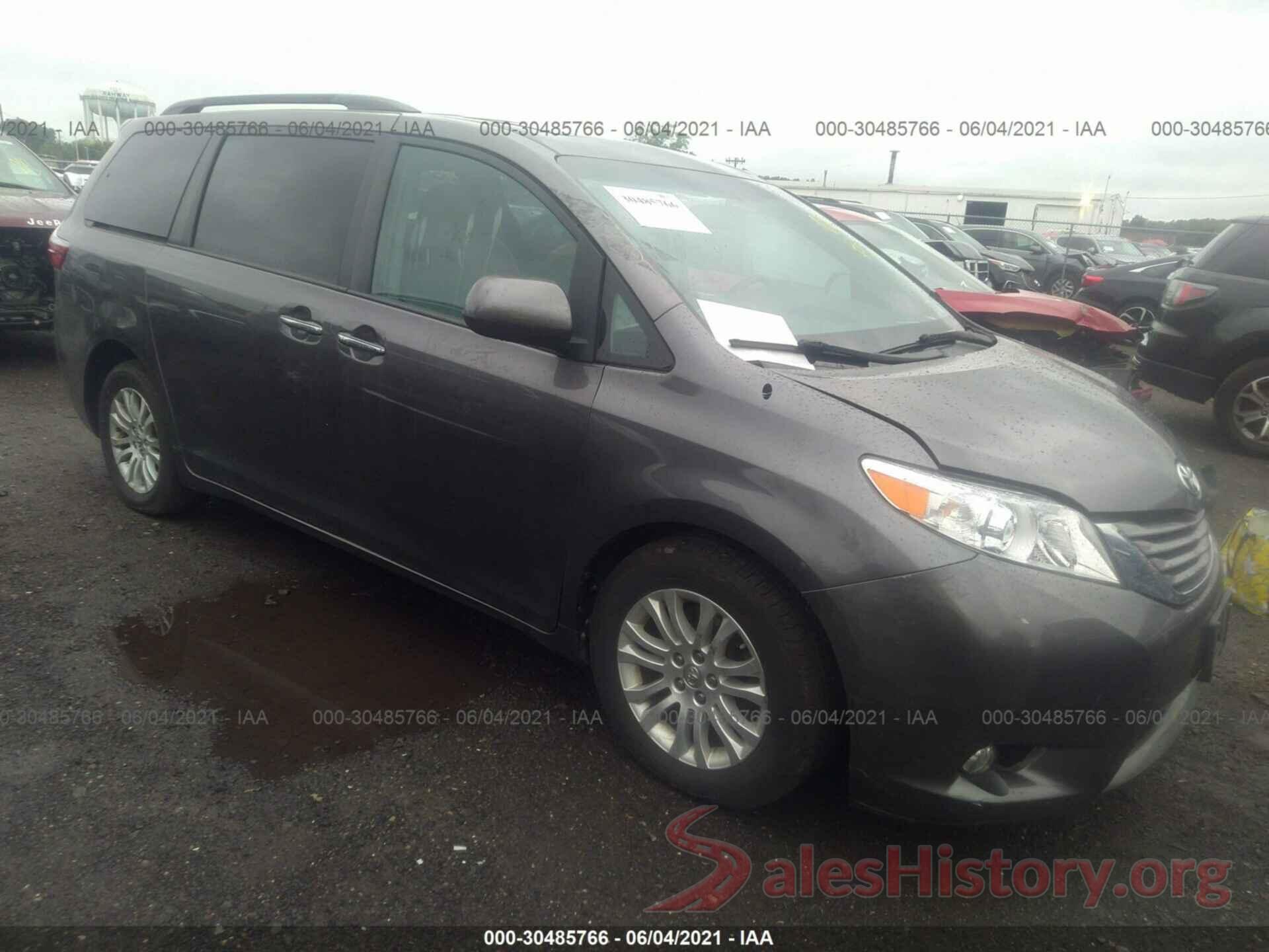 5TDYZ3DC6HS860153 2017 TOYOTA SIENNA