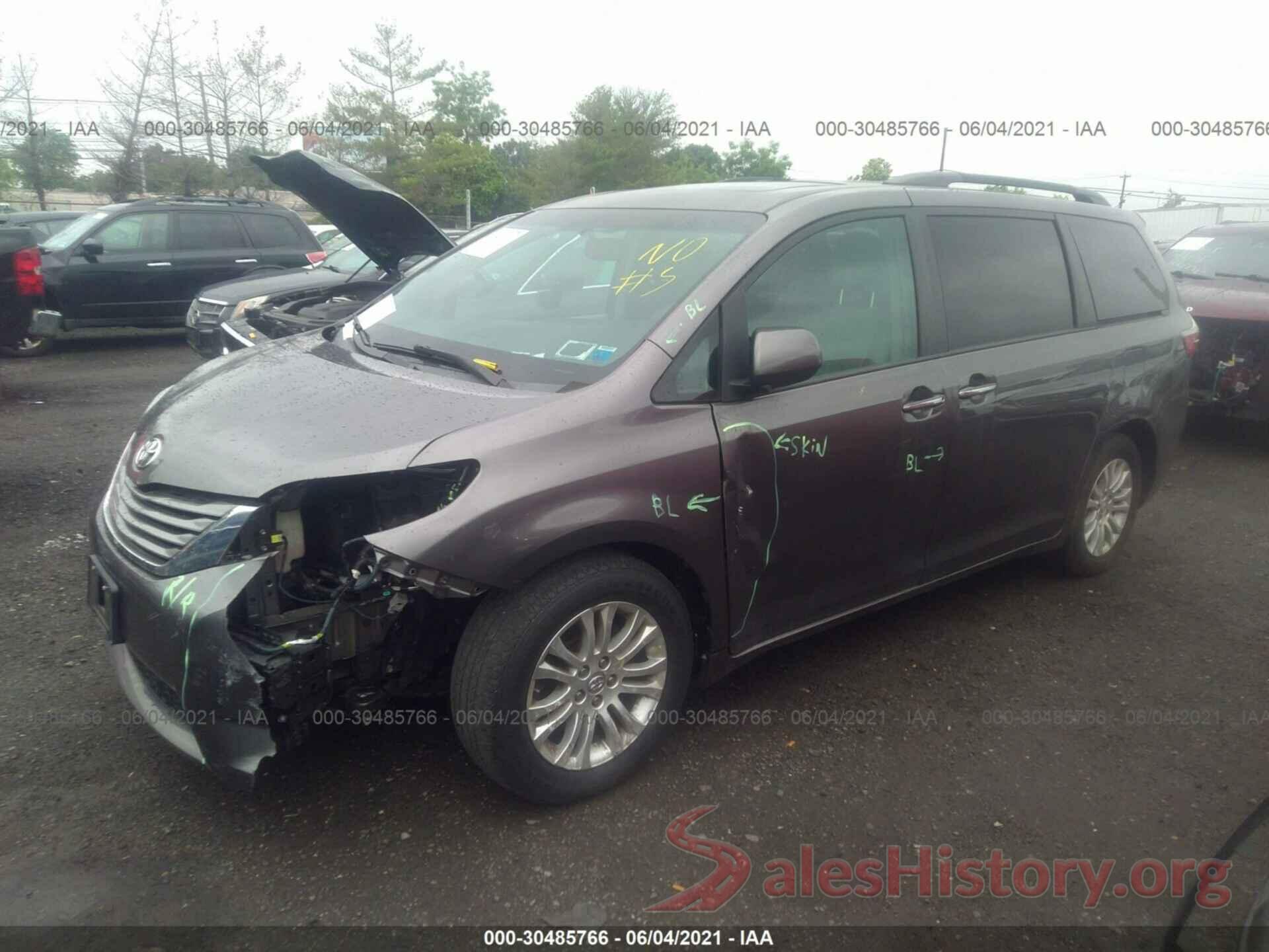 5TDYZ3DC6HS860153 2017 TOYOTA SIENNA