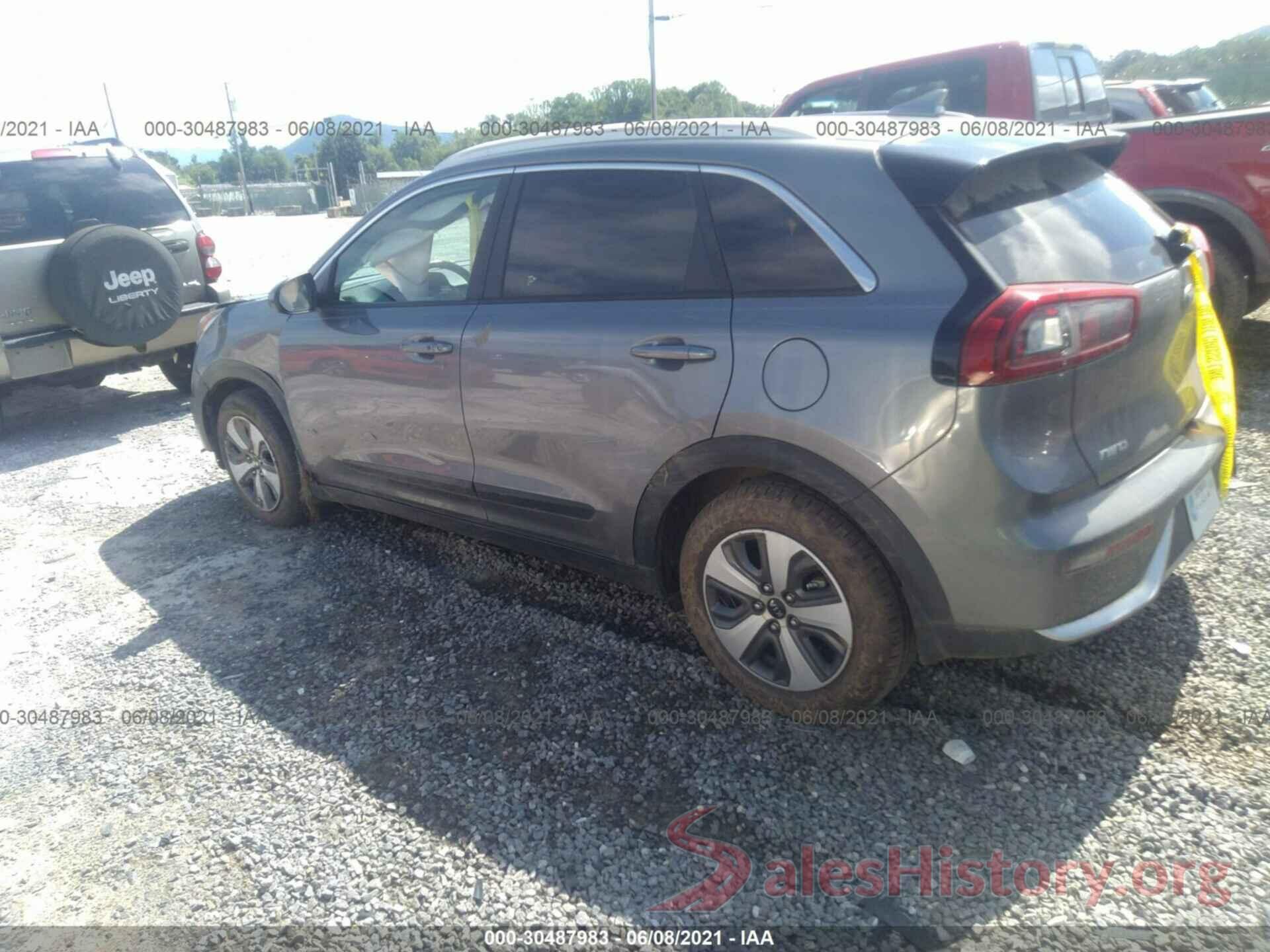 KNDCB3LC3J5110690 2018 KIA NIRO