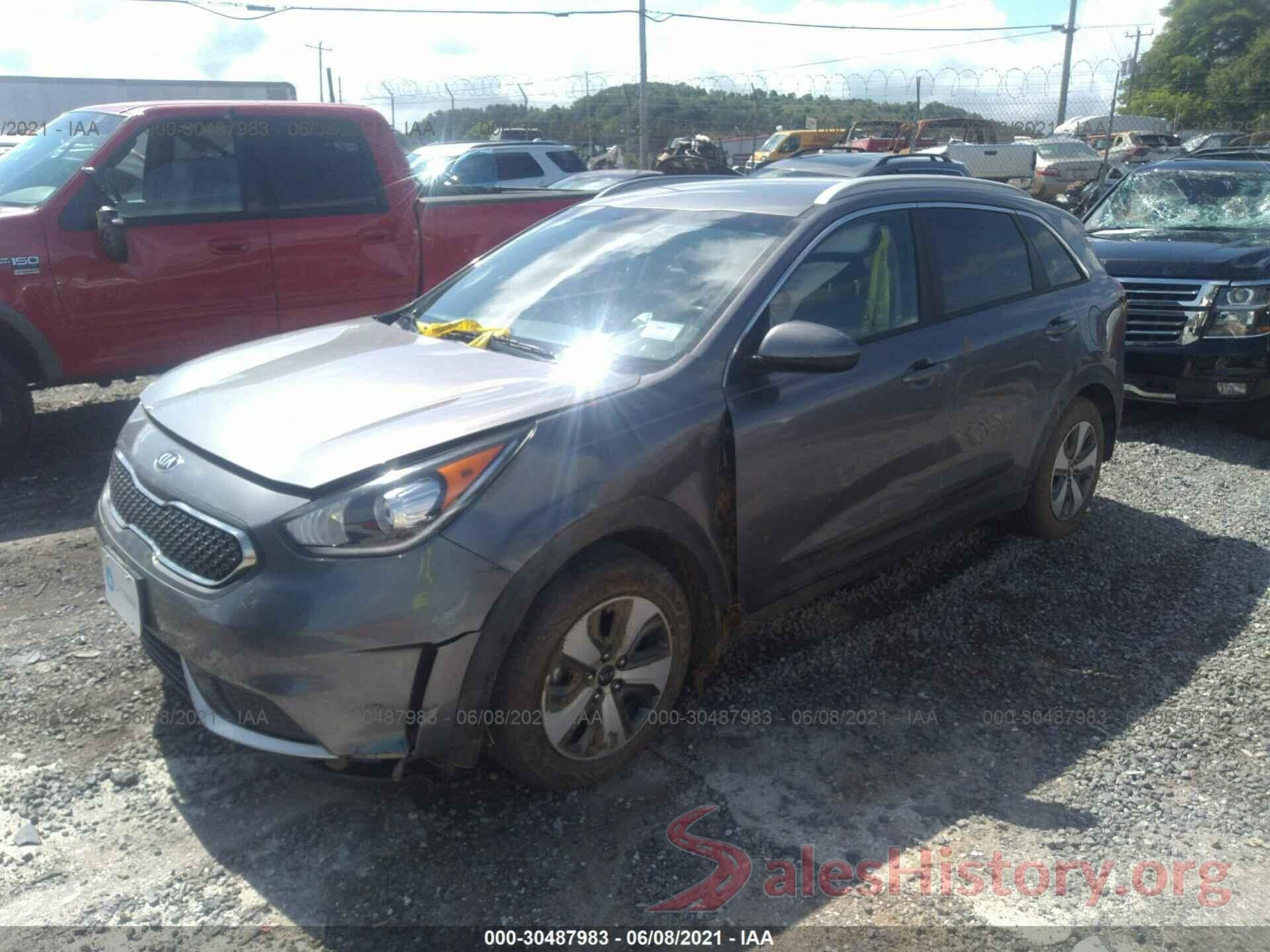 KNDCB3LC3J5110690 2018 KIA NIRO