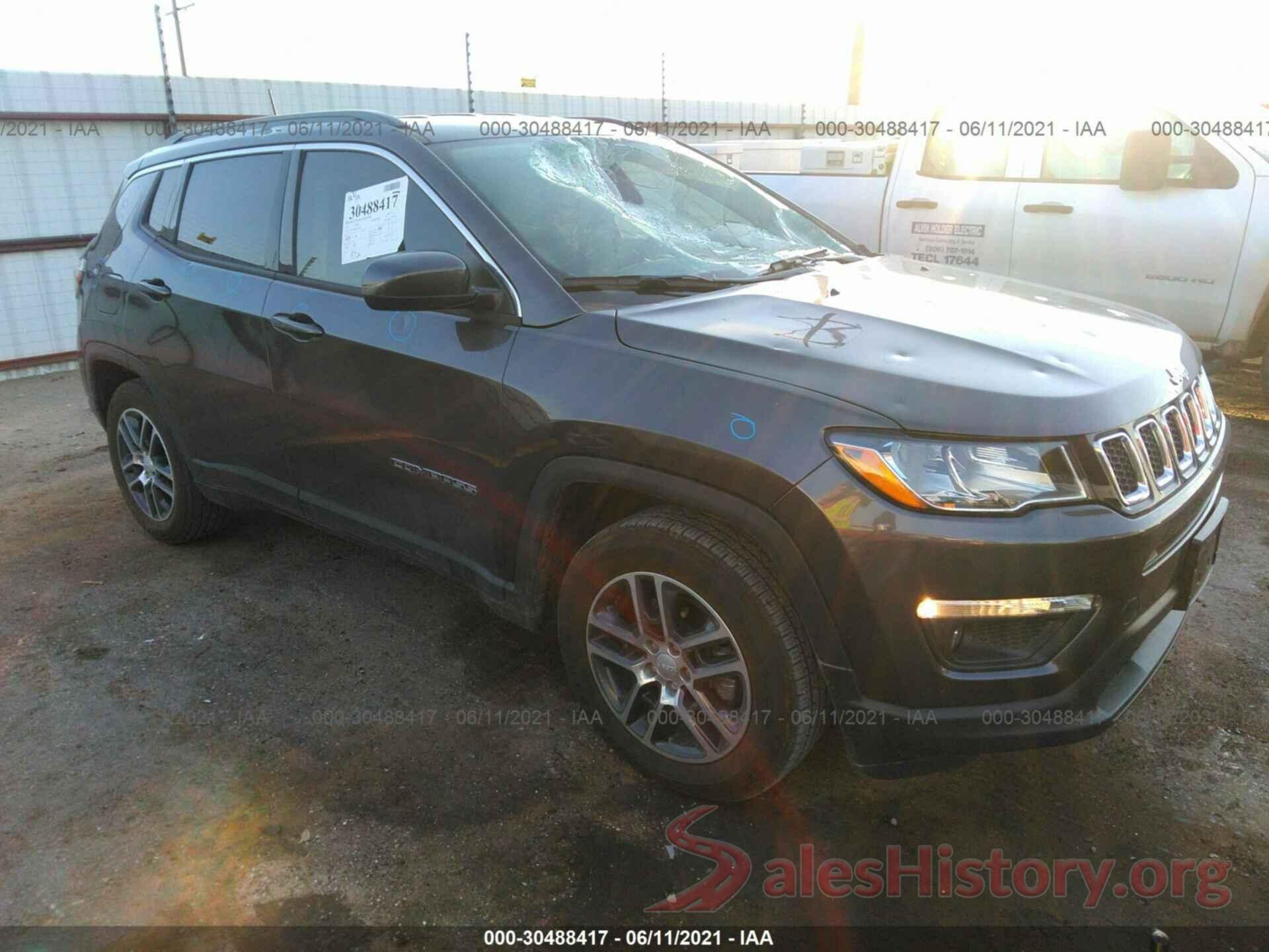 3C4NJCBB7KT685736 2019 JEEP COMPASS