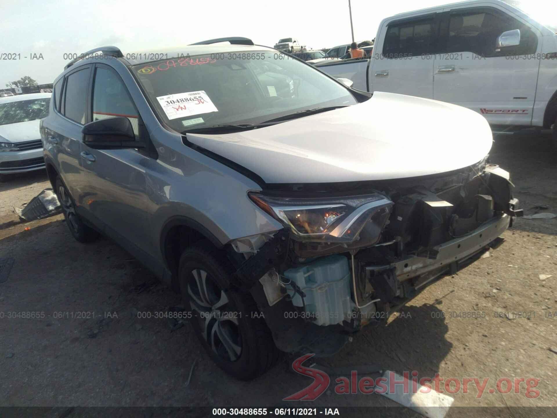 2T3ZFREV2HW380769 2017 TOYOTA RAV4