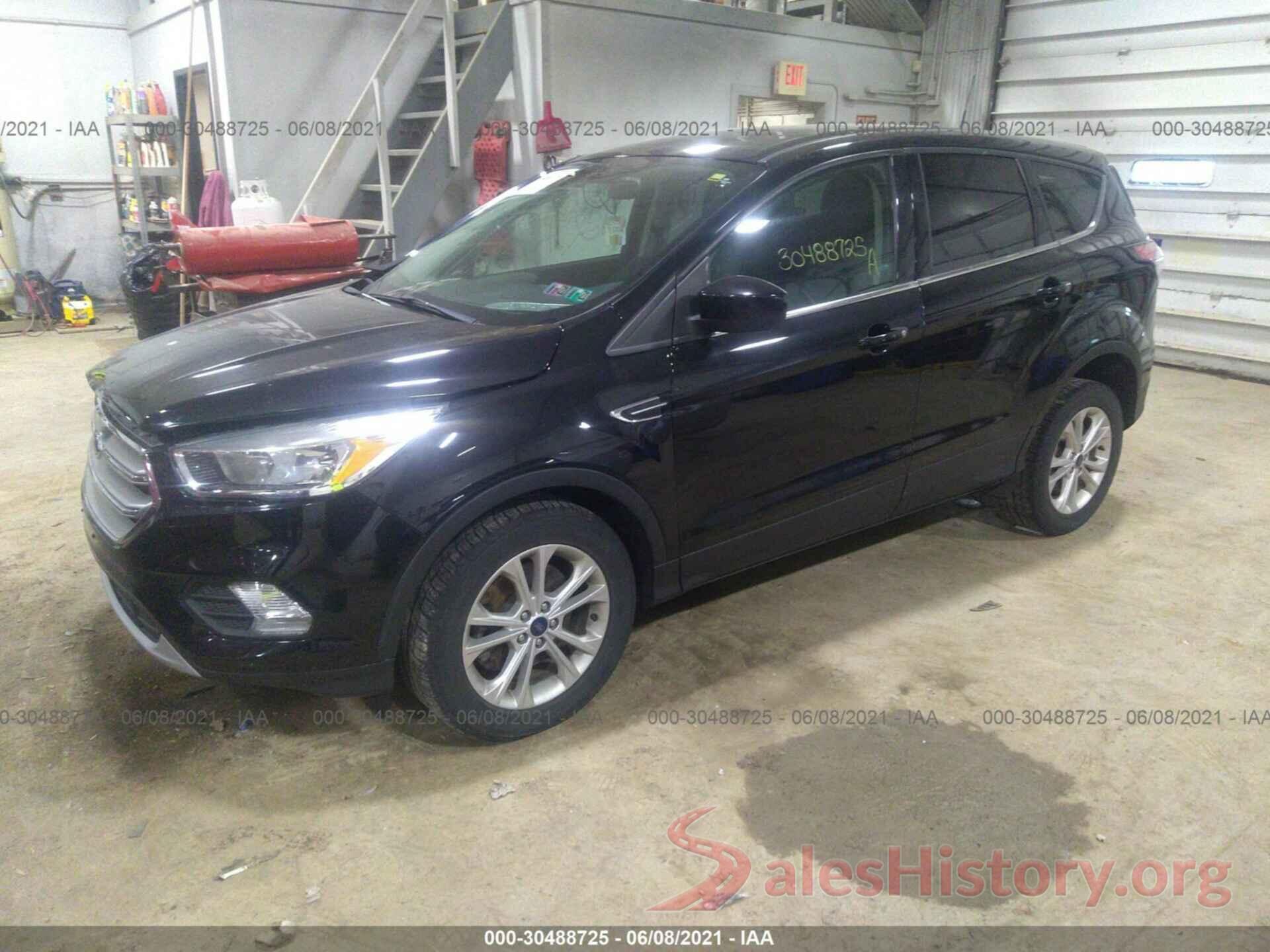 1FMCU9G96HUA39749 2017 FORD ESCAPE