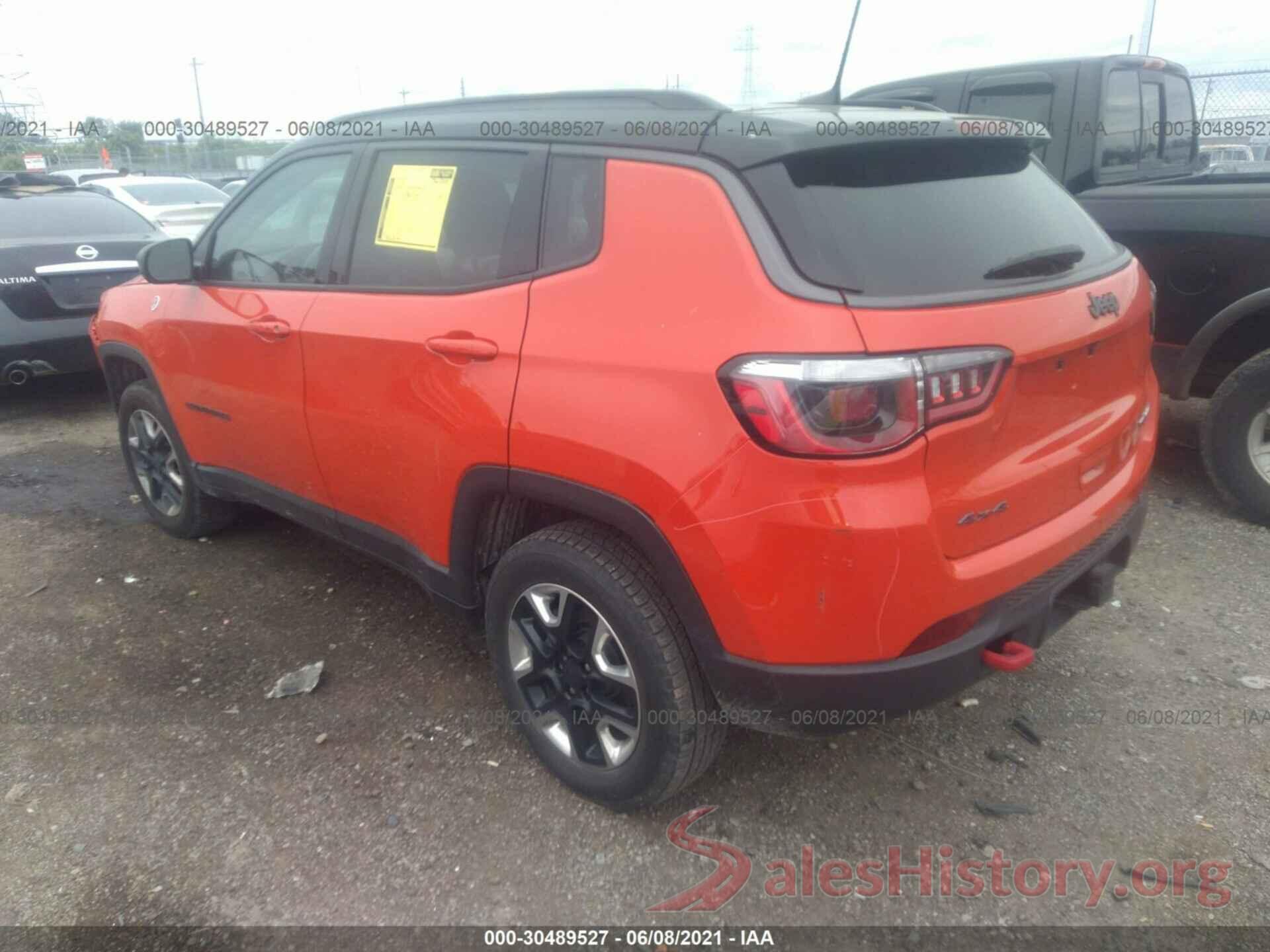 3C4NJDDB5JT314253 2018 JEEP COMPASS