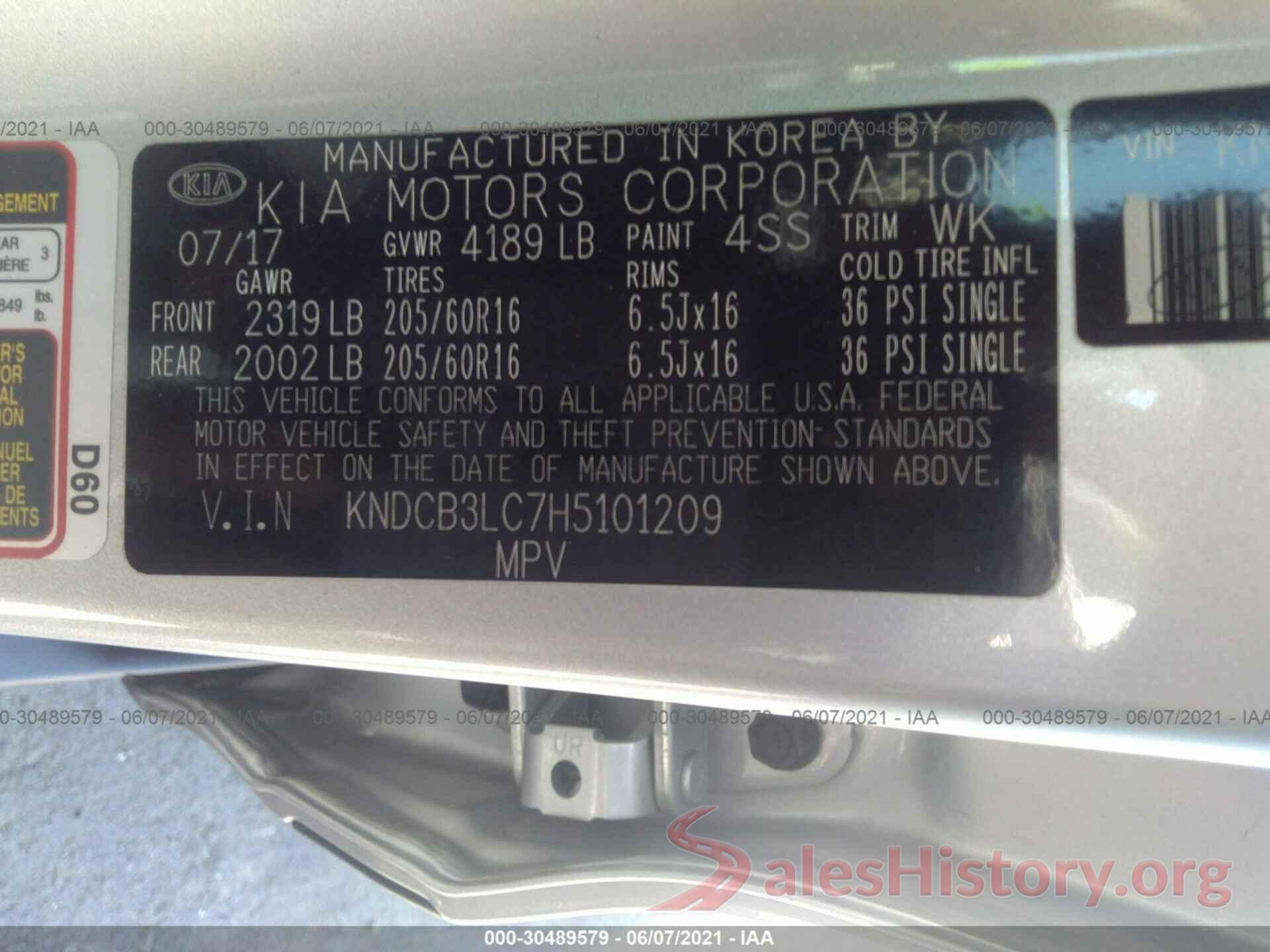 KNDCB3LC7H5101209 2017 KIA NIRO