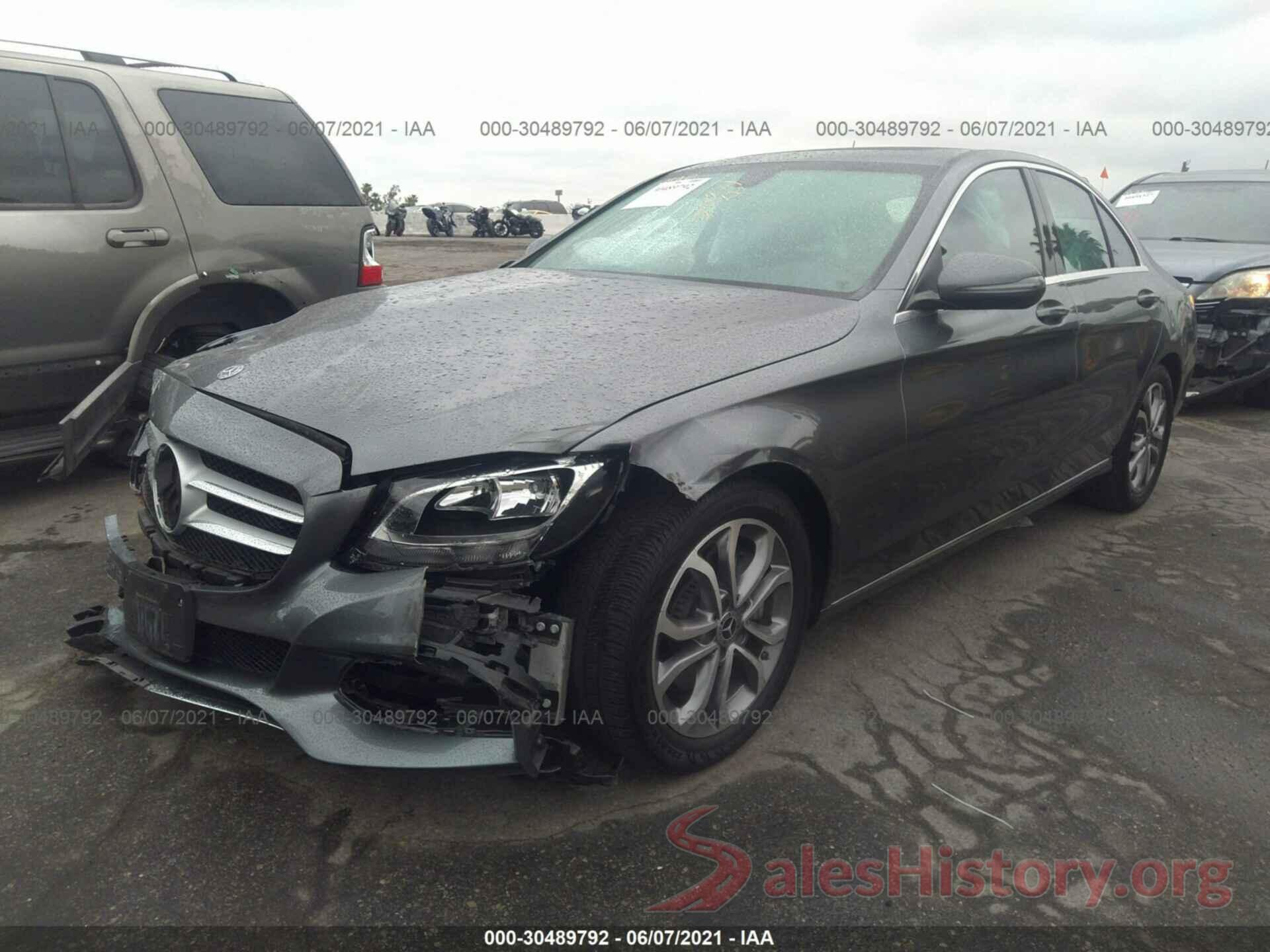 55SWF4JB6JU243717 2018 MERCEDES-BENZ C-CLASS