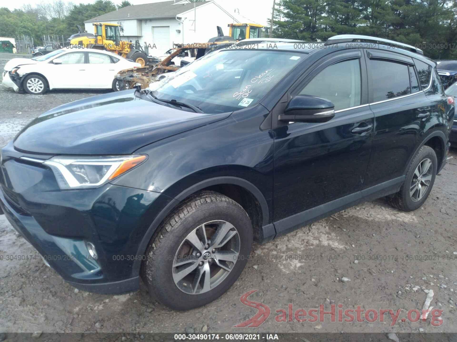 2T3RFREV1HW572524 2017 TOYOTA RAV4