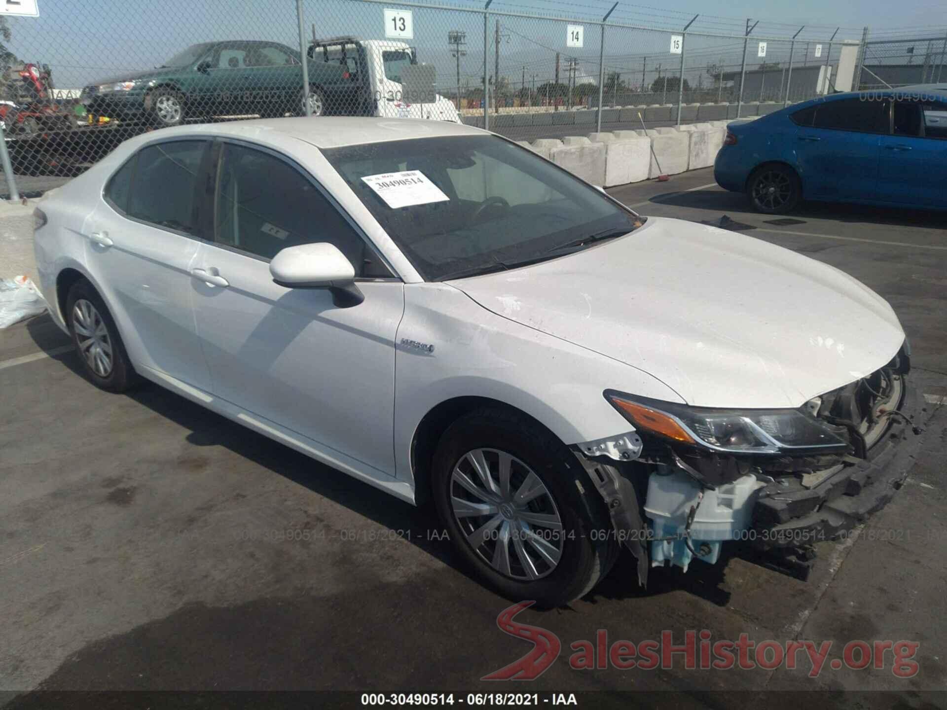 4T1B31HK5JU002070 2018 TOYOTA CAMRY