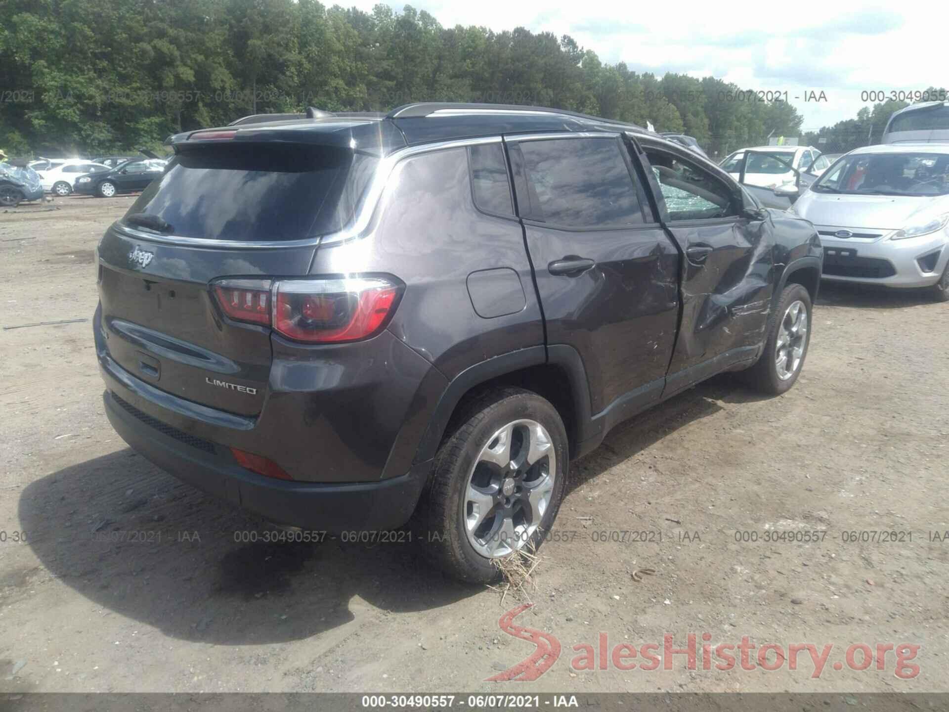 3C4NJDCB1JT330631 2018 JEEP COMPASS