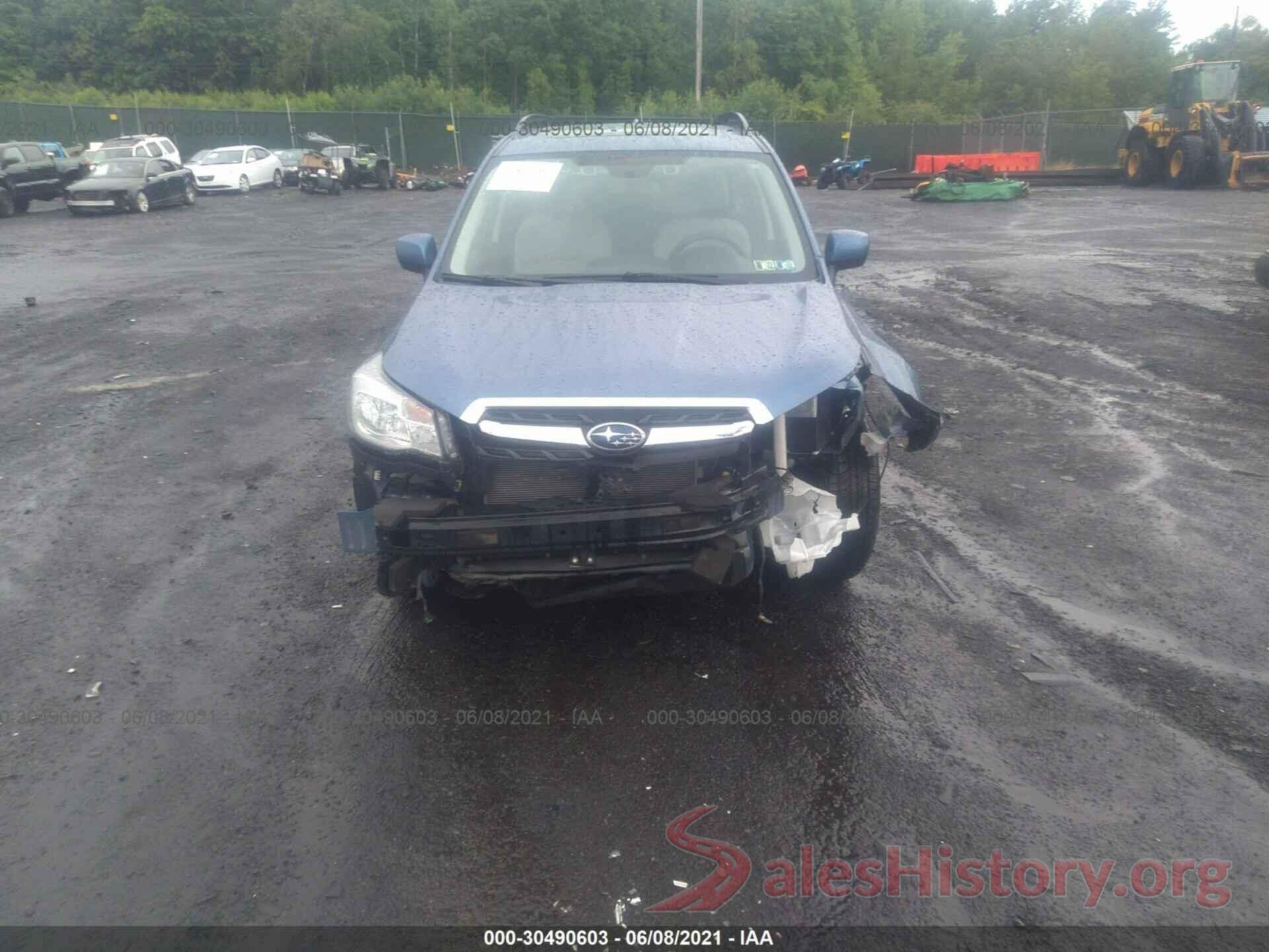 JF2SJAGC3JH508849 2018 SUBARU FORESTER