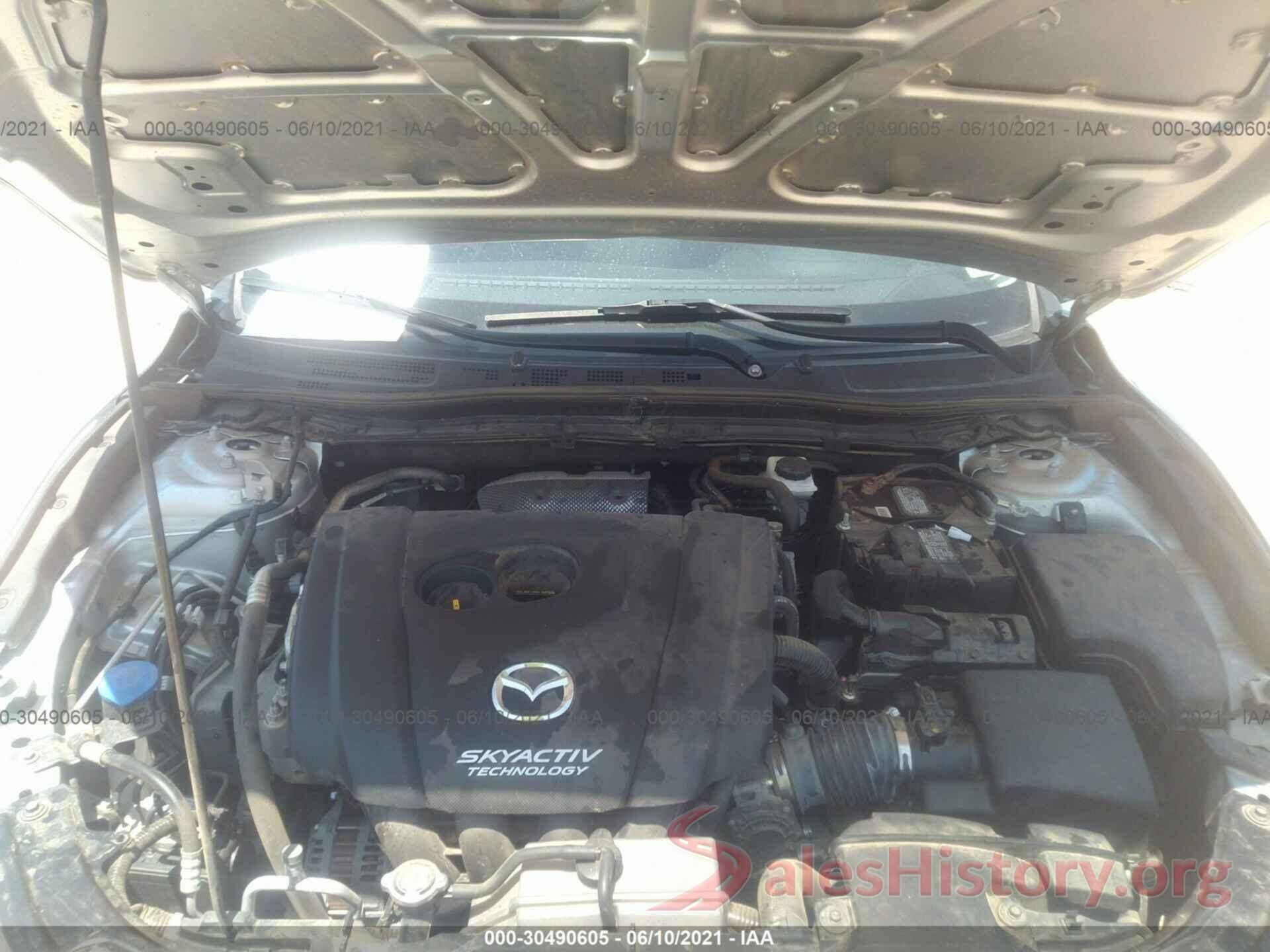 3MZBN1V30JM207468 2018 MAZDA MAZDA3 4-DOOR