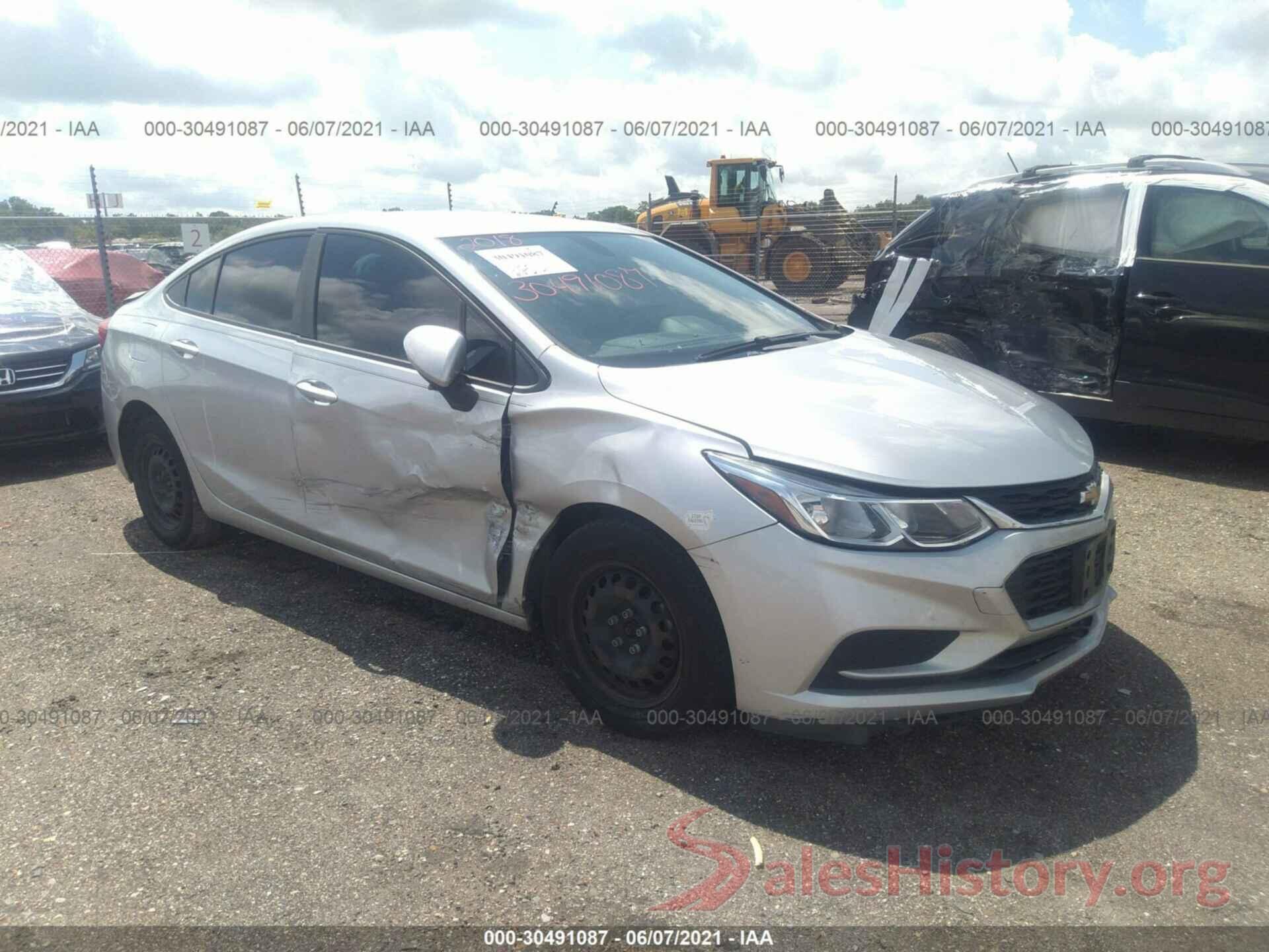 1G1BC5SM0J7156327 2018 CHEVROLET CRUZE