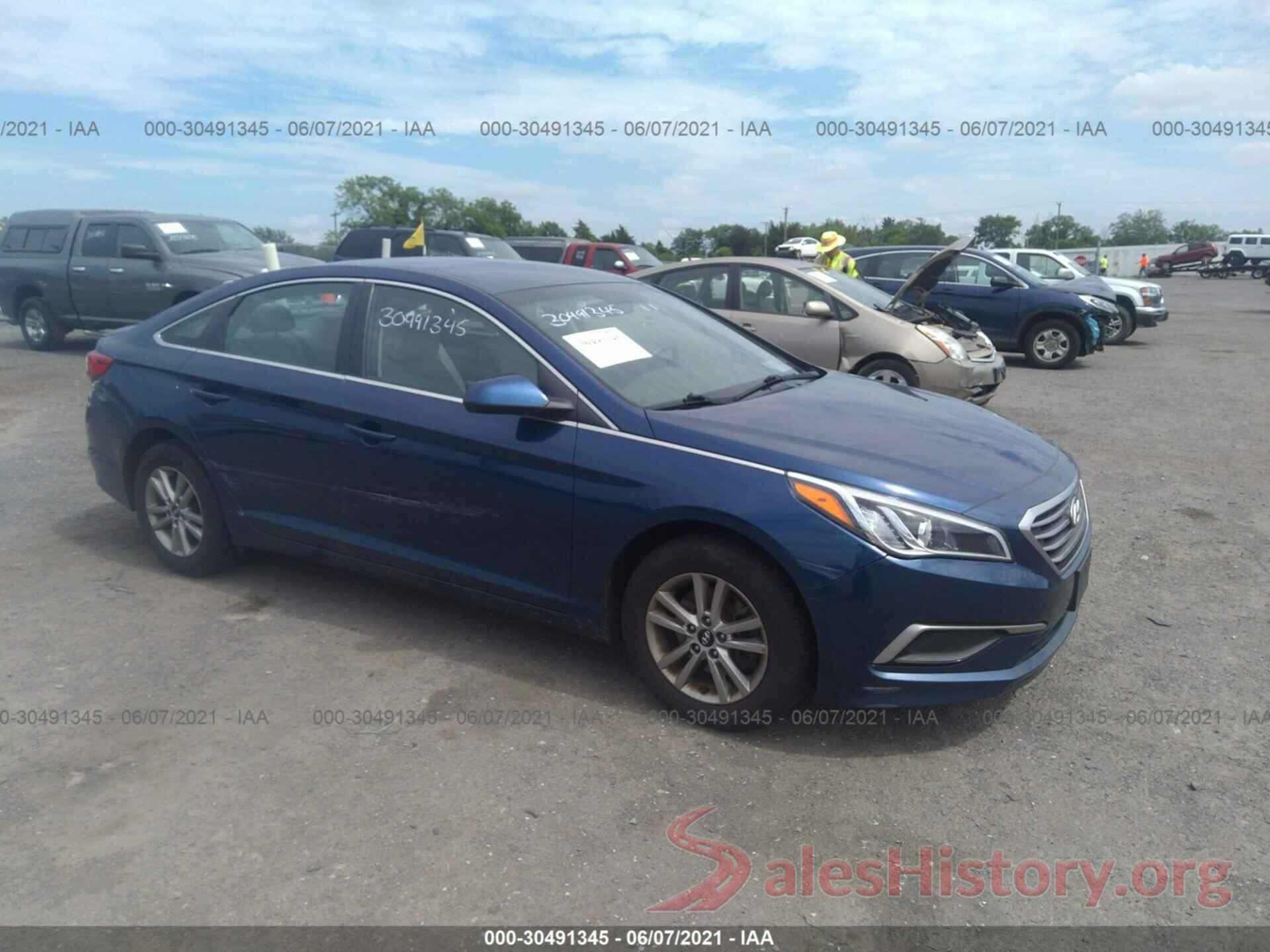 5NPE24AF4HH493738 2017 HYUNDAI SONATA