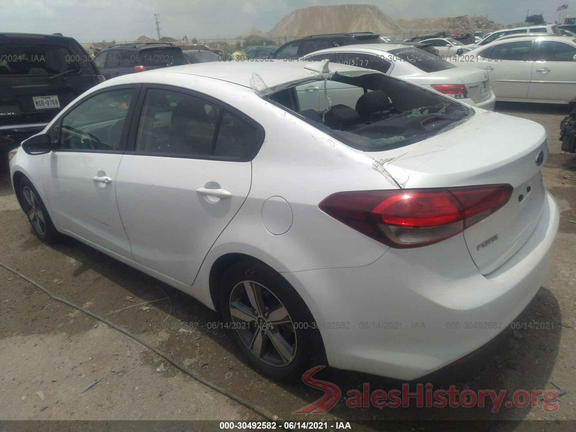 3KPFL4A77JE222306 2018 KIA FORTE