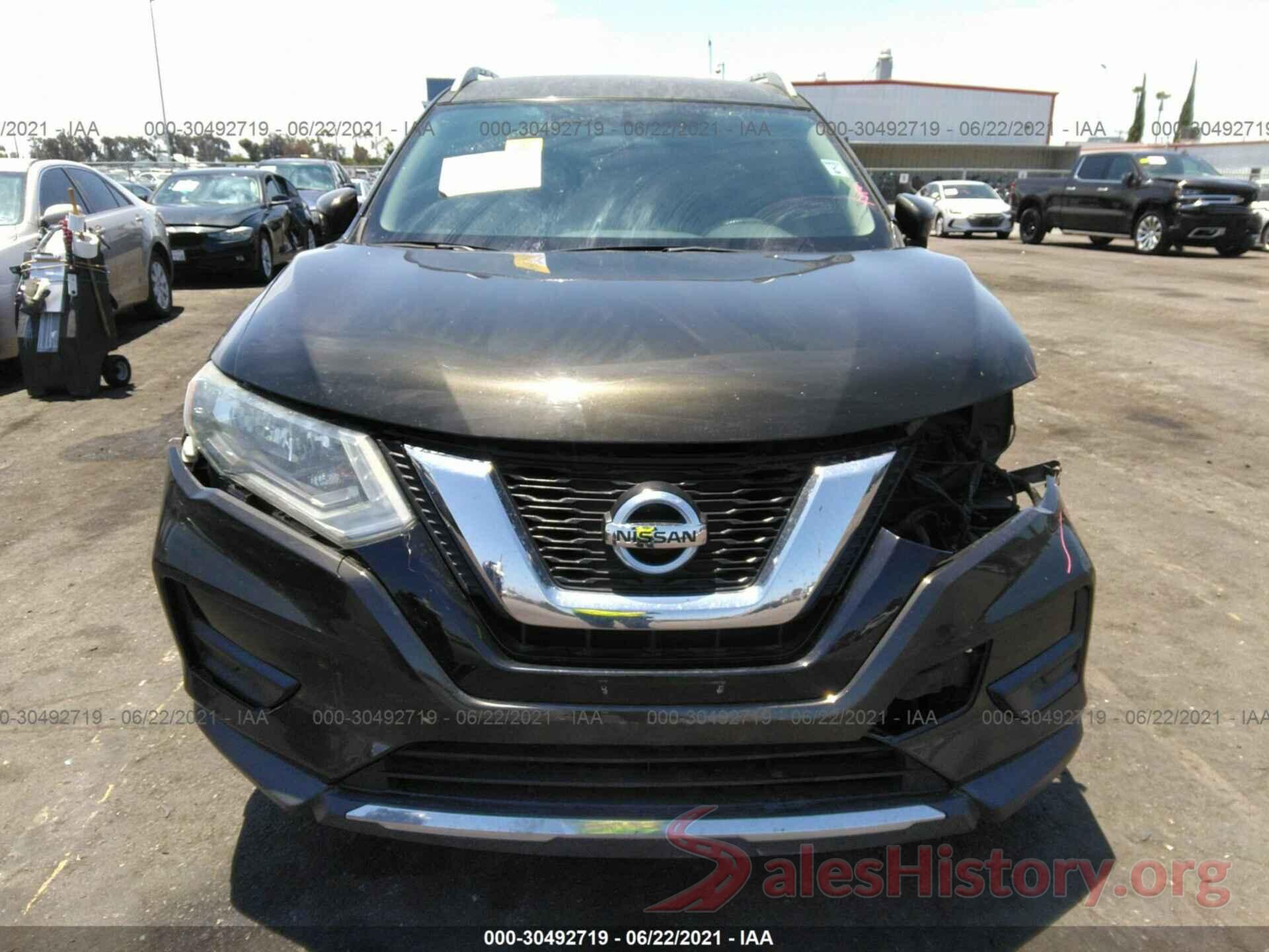 5N1AT2MN9HC750967 2017 NISSAN ROGUE