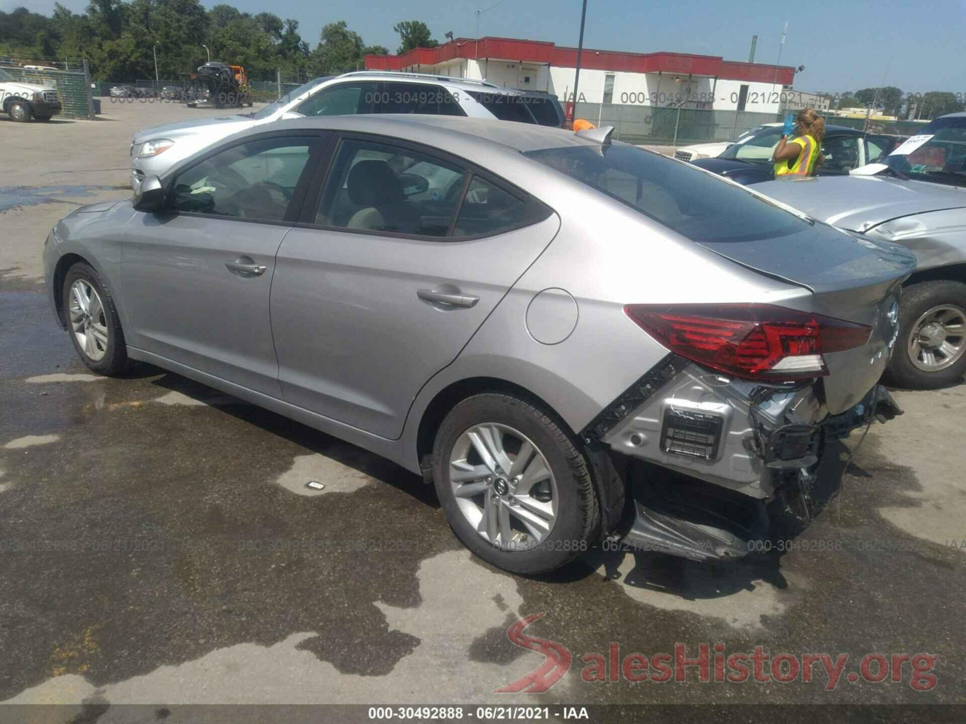 5NPD84LF9LH580809 2020 HYUNDAI ELANTRA