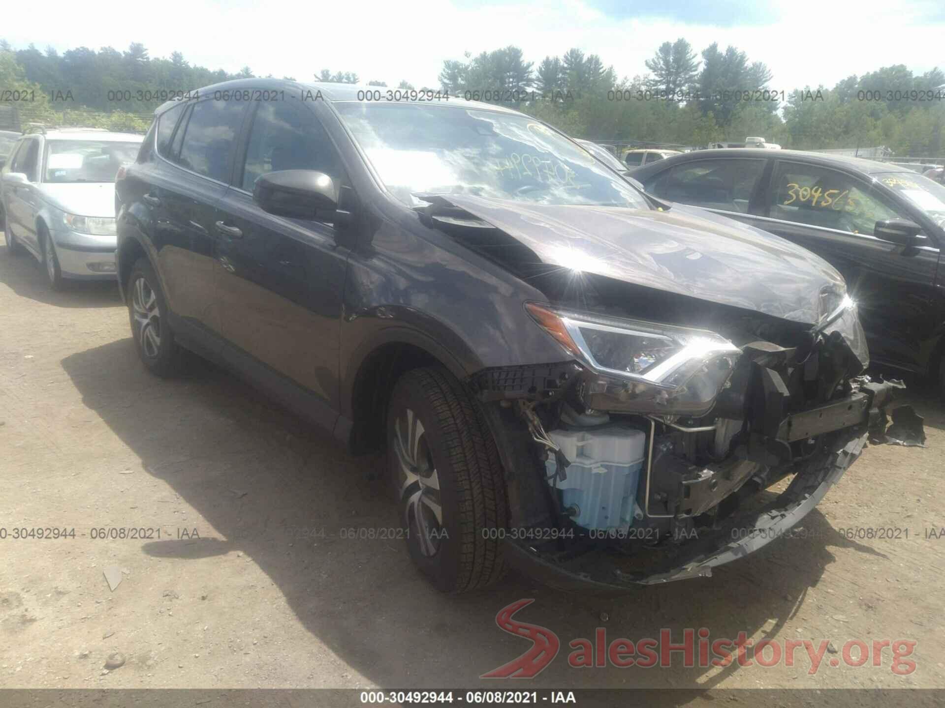 JTMBFREV3HJ160525 2017 TOYOTA RAV4