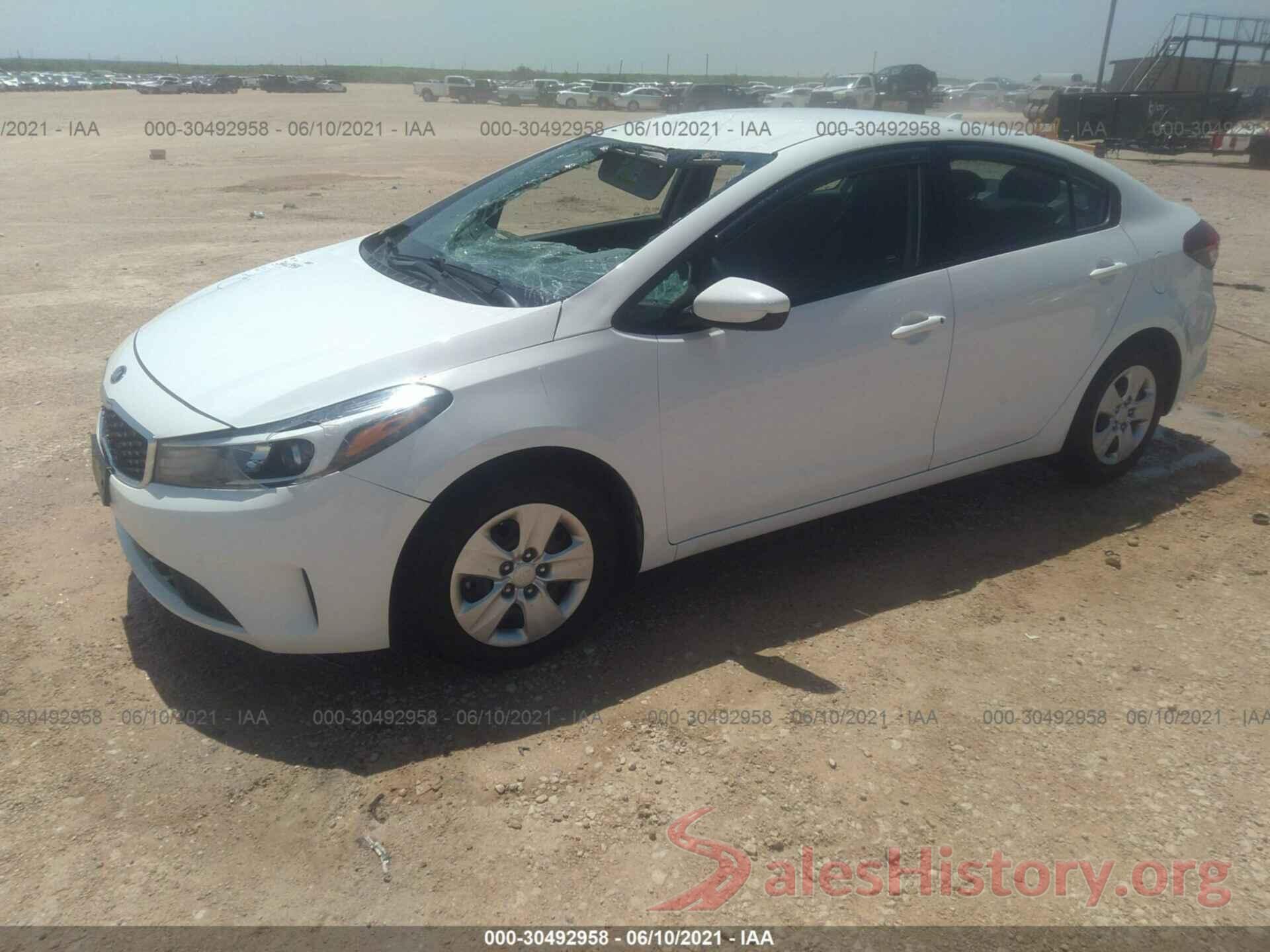 3KPFK4A79JE243600 2018 KIA FORTE