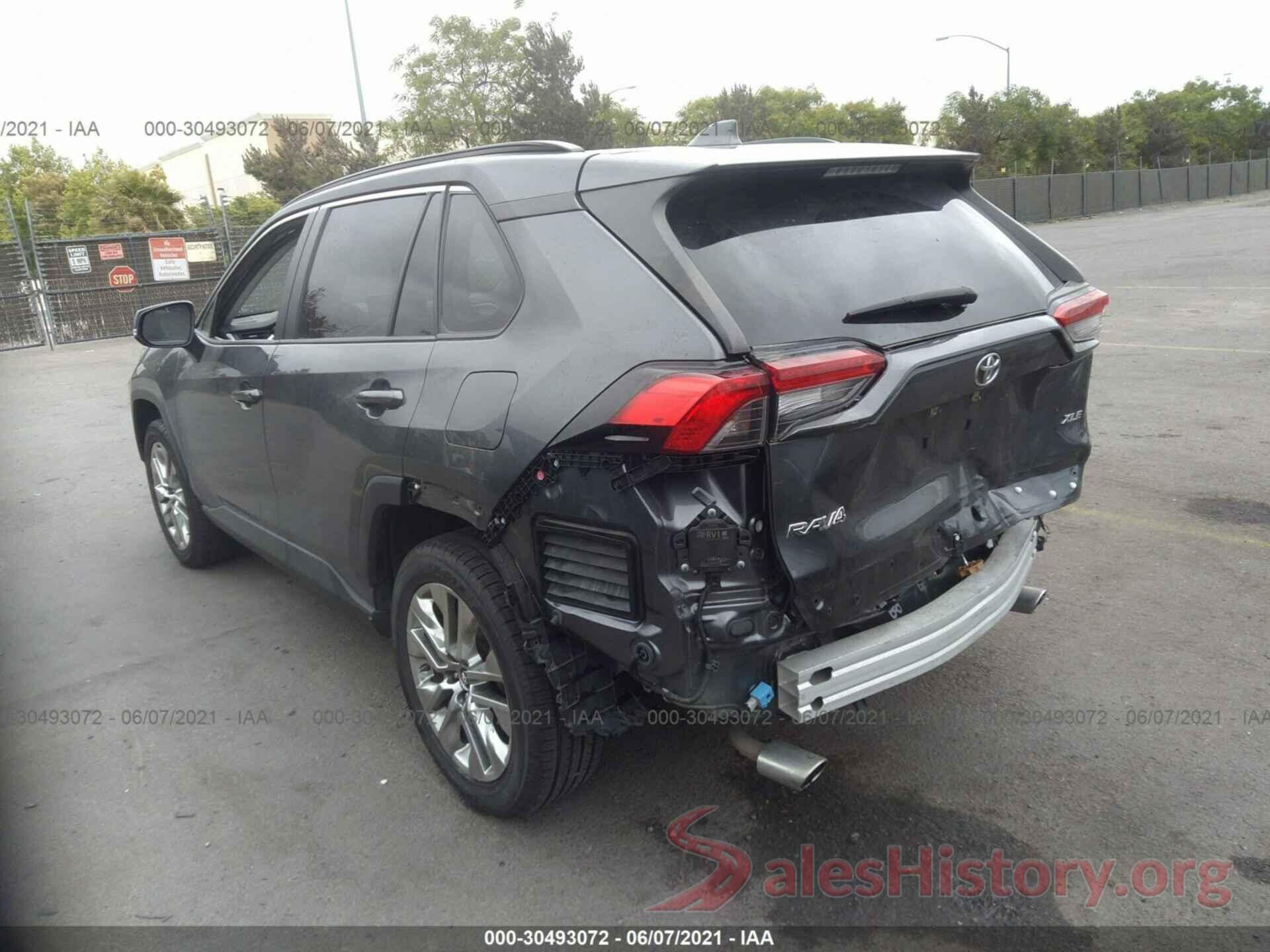 JTMC1RFV7KD008917 2019 TOYOTA RAV4