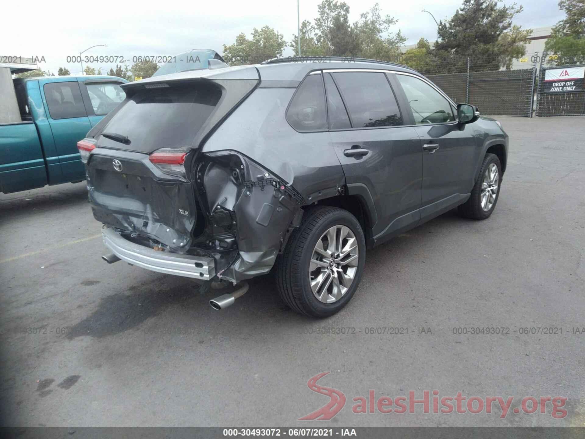 JTMC1RFV7KD008917 2019 TOYOTA RAV4