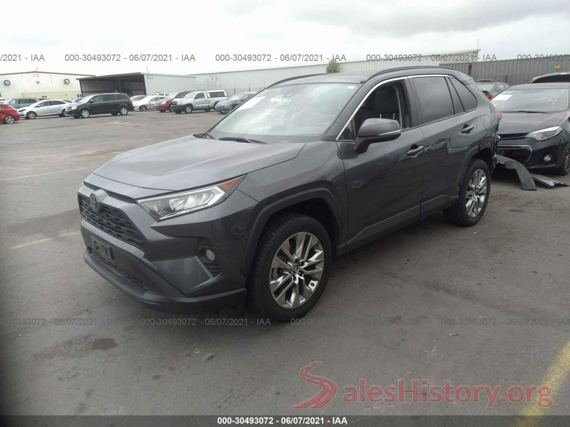 JTMC1RFV7KD008917 2019 TOYOTA RAV4