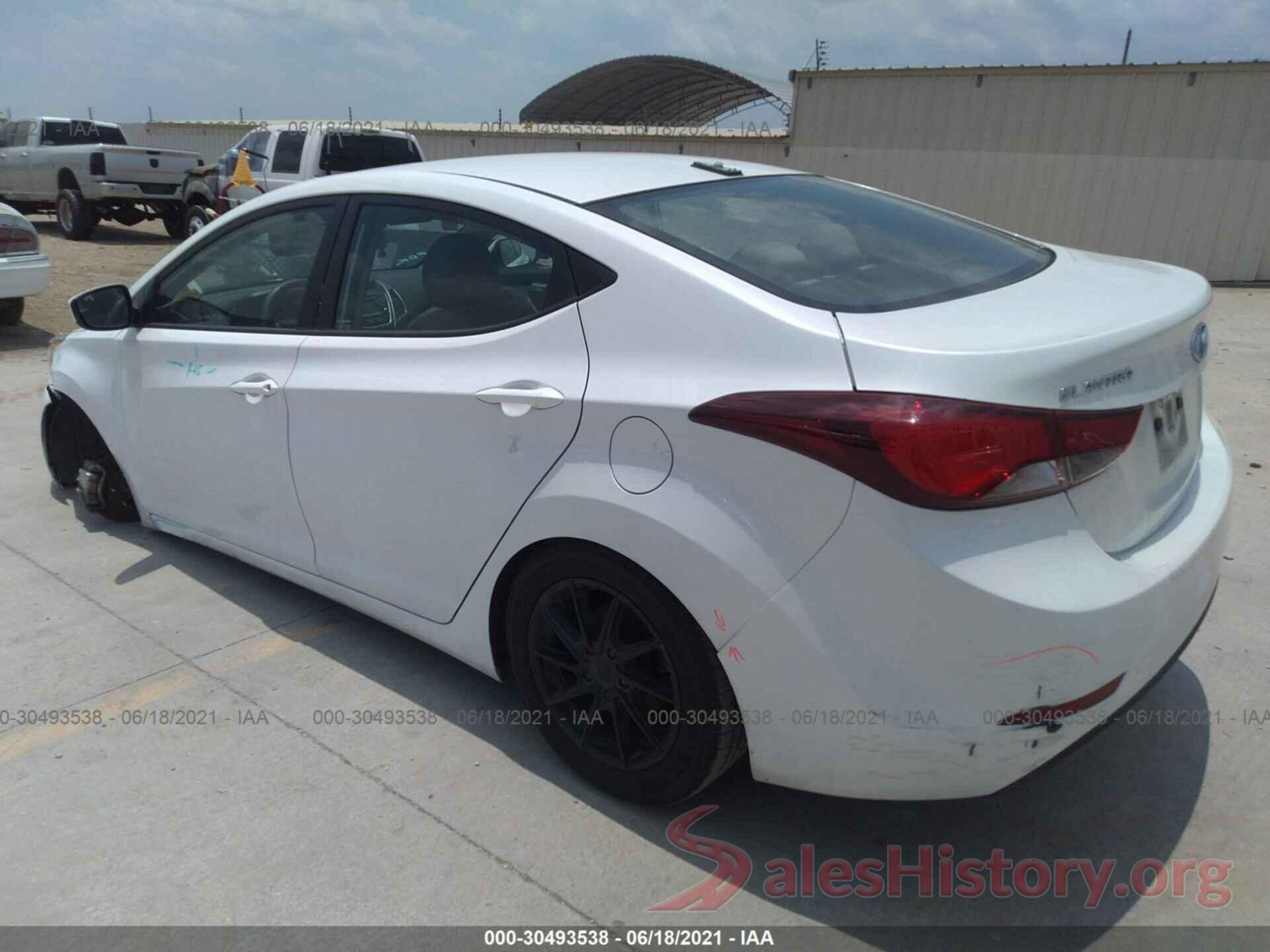 5NPDH4AE5GH789982 2016 HYUNDAI ELANTRA