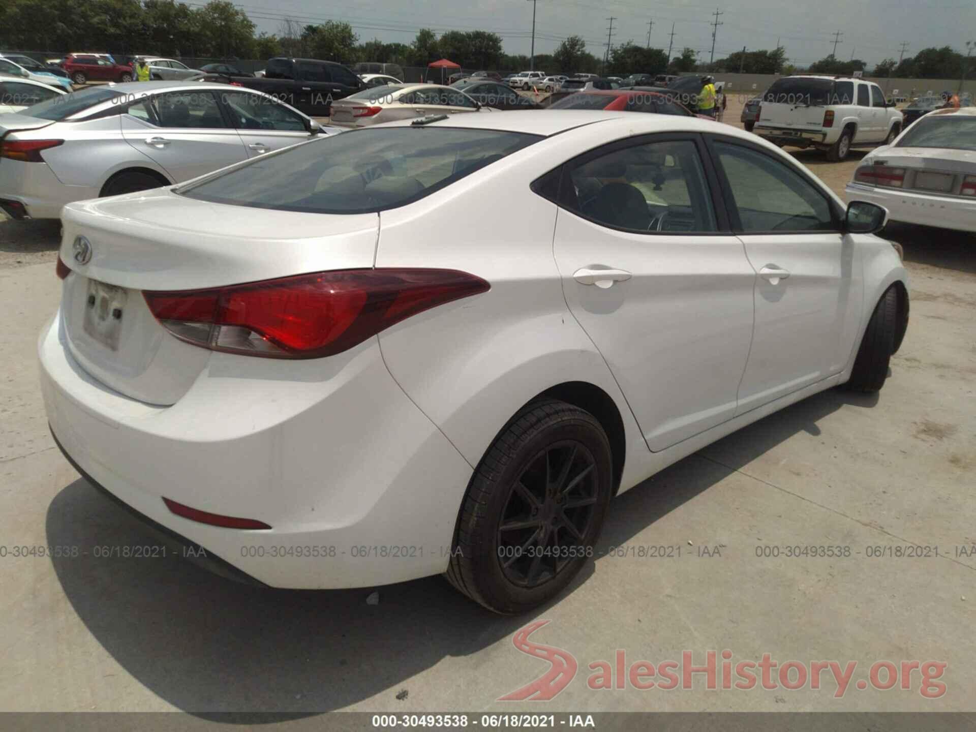 5NPDH4AE5GH789982 2016 HYUNDAI ELANTRA