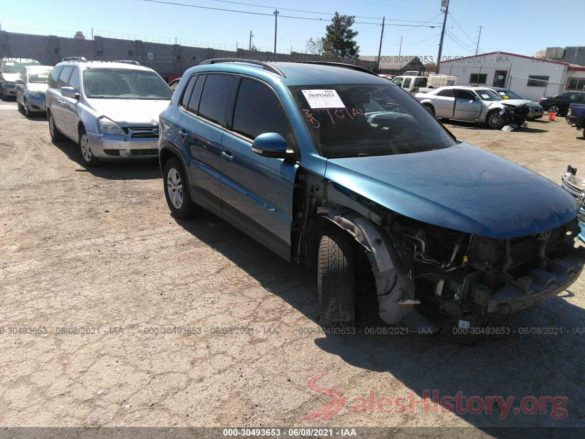 WVGAV7AX3HK020667 2017 VOLKSWAGEN TIGUAN