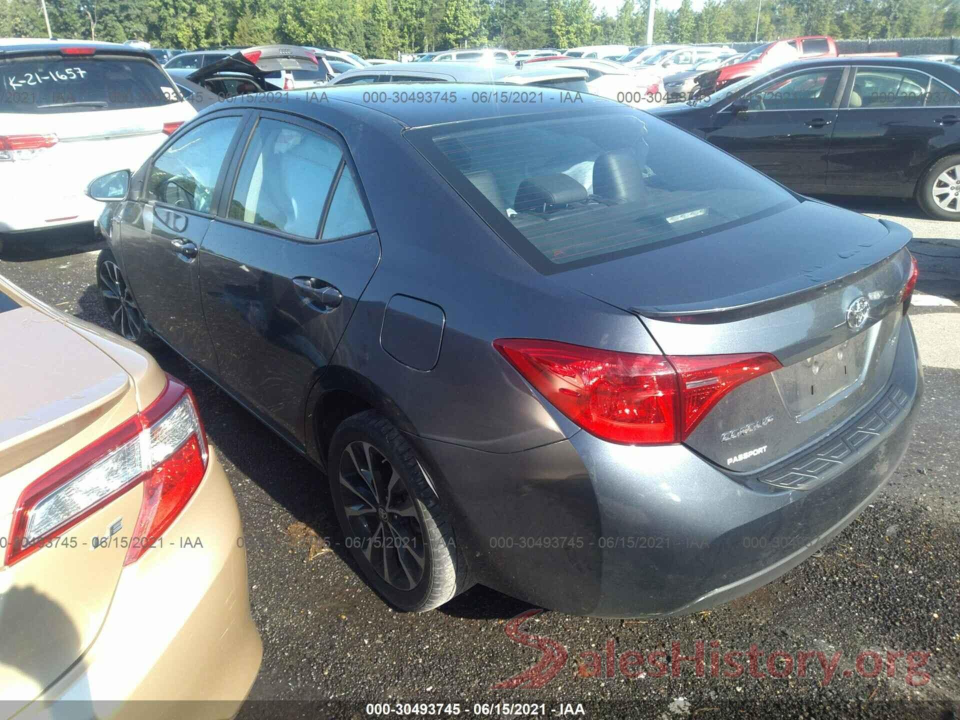 2T1BURHE6JC071048 2018 TOYOTA COROLLA