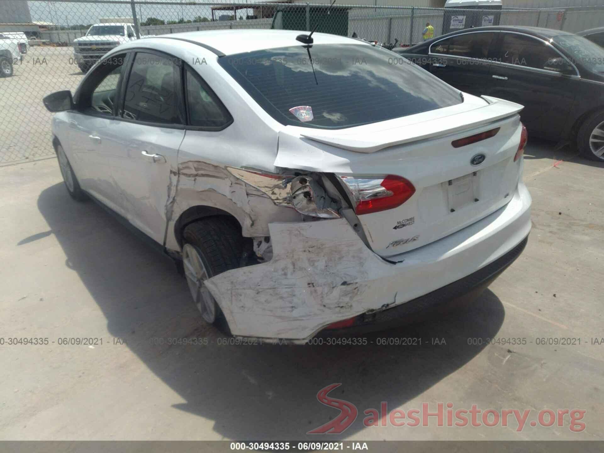 1FADP3F27JL240241 2018 FORD FOCUS