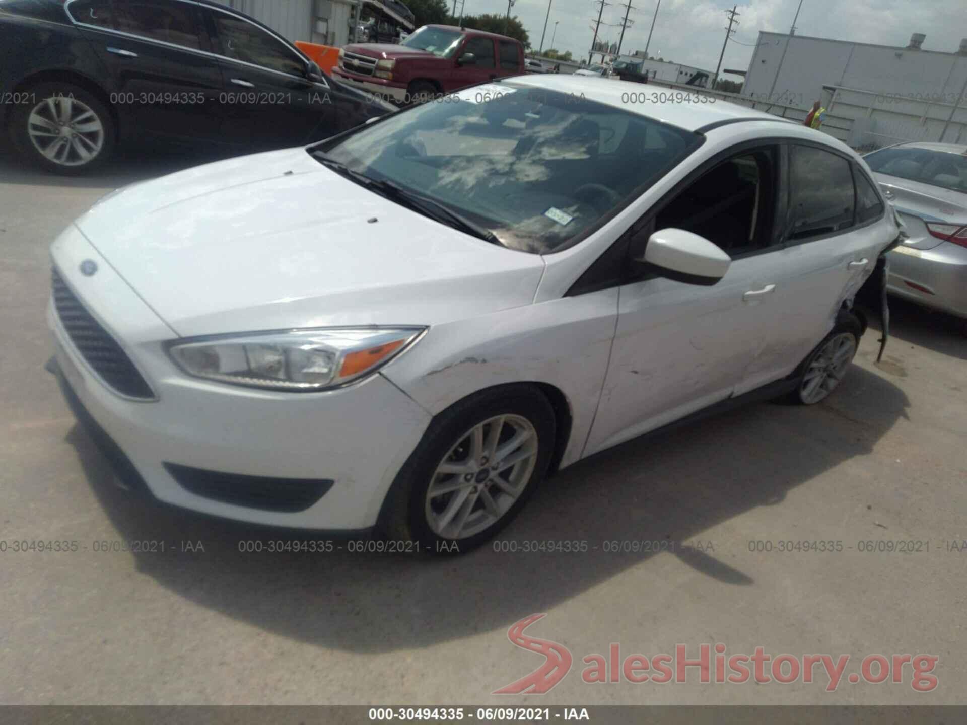 1FADP3F27JL240241 2018 FORD FOCUS