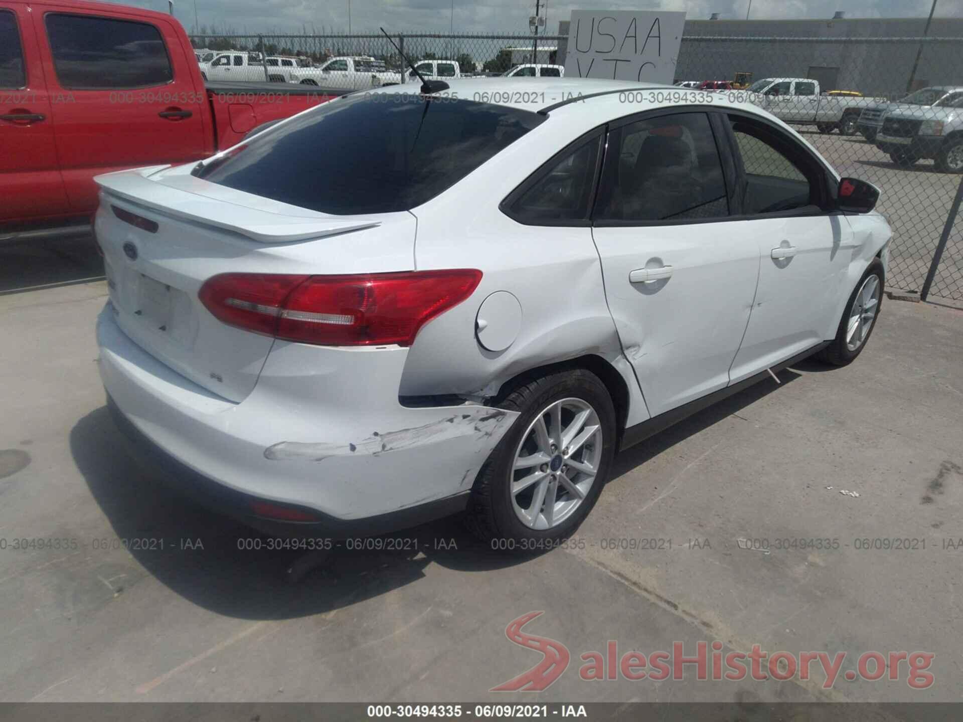 1FADP3F27JL240241 2018 FORD FOCUS