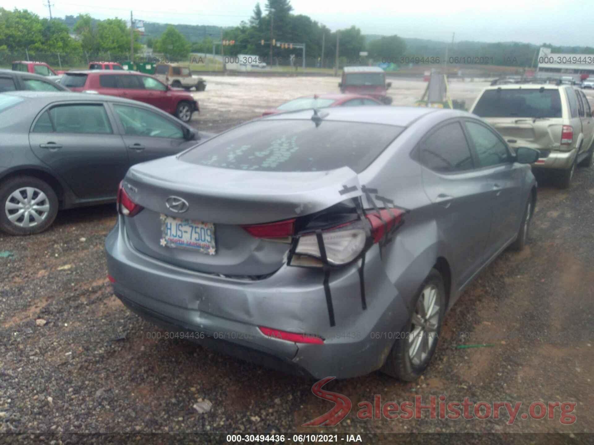 5NPDH4AE0GH707804 2016 HYUNDAI ELANTRA