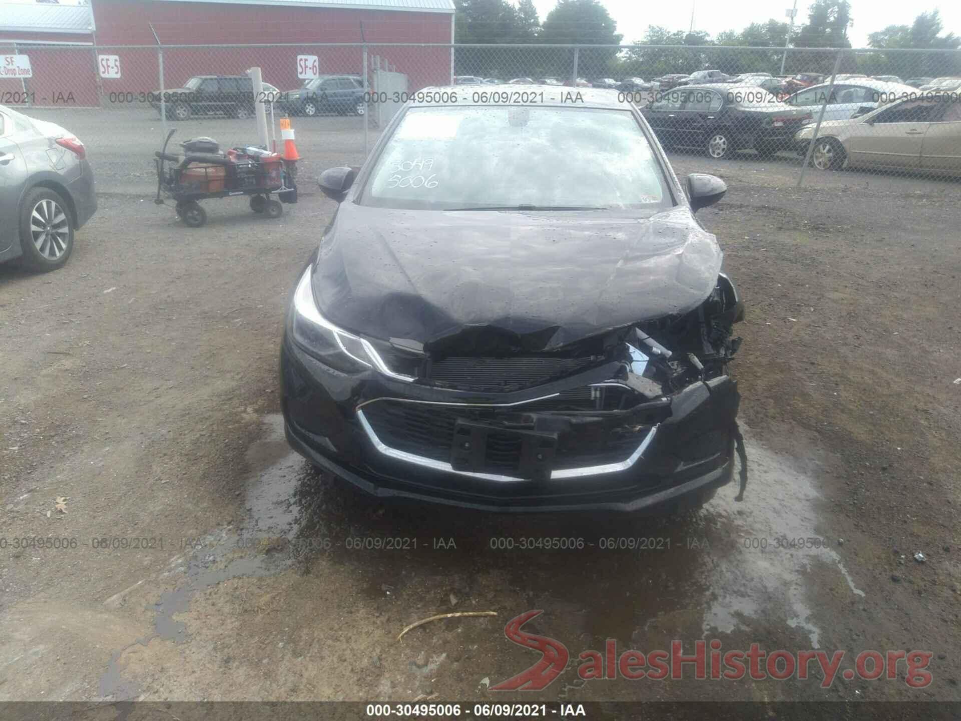 1G1BE5SM4J7213073 2018 CHEVROLET CRUZE